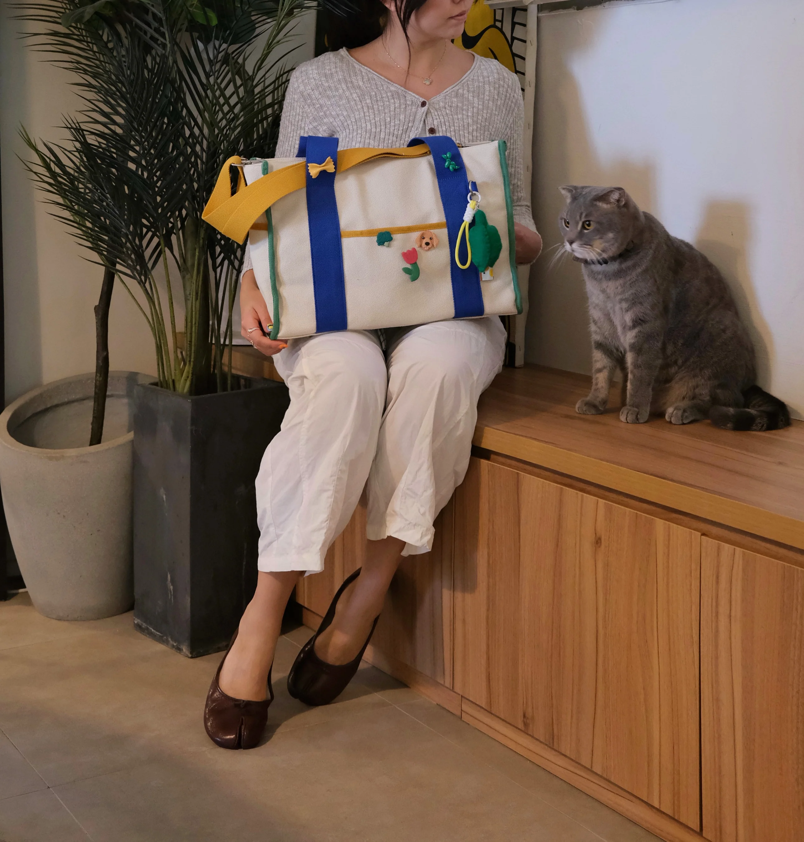 No.1 Laptop Tote V2 - Image 16