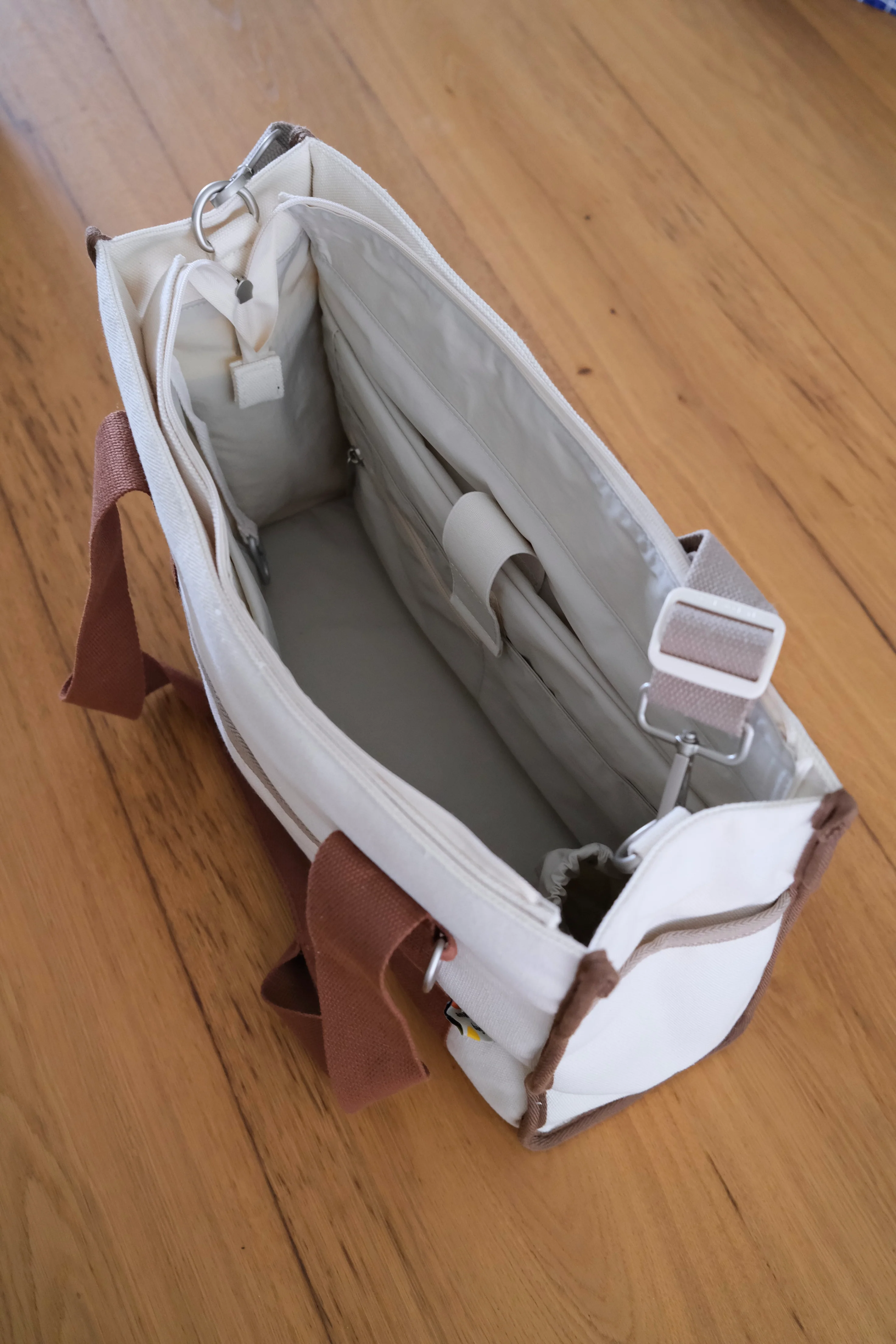 No.15 Laptop Tote V2 - Image 12