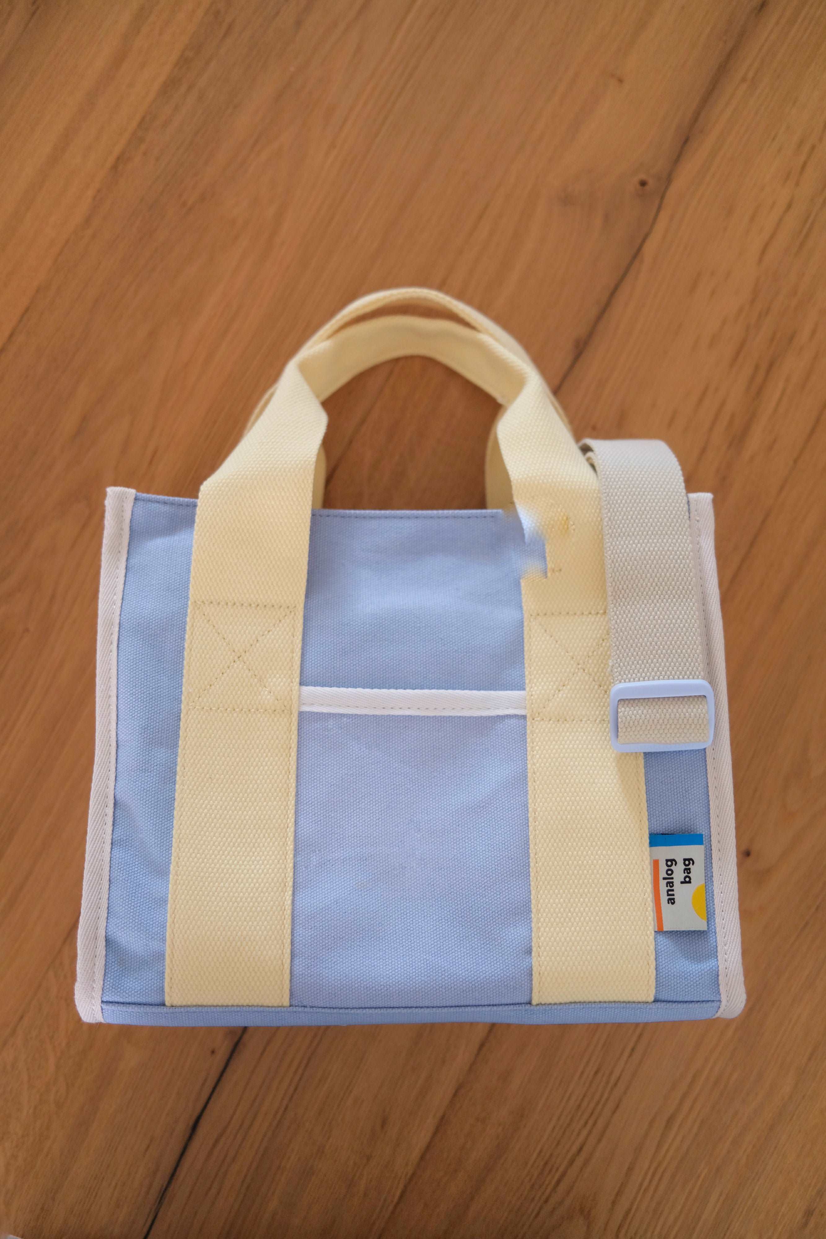No.17 Medium Tote Bag v3 - Image 12