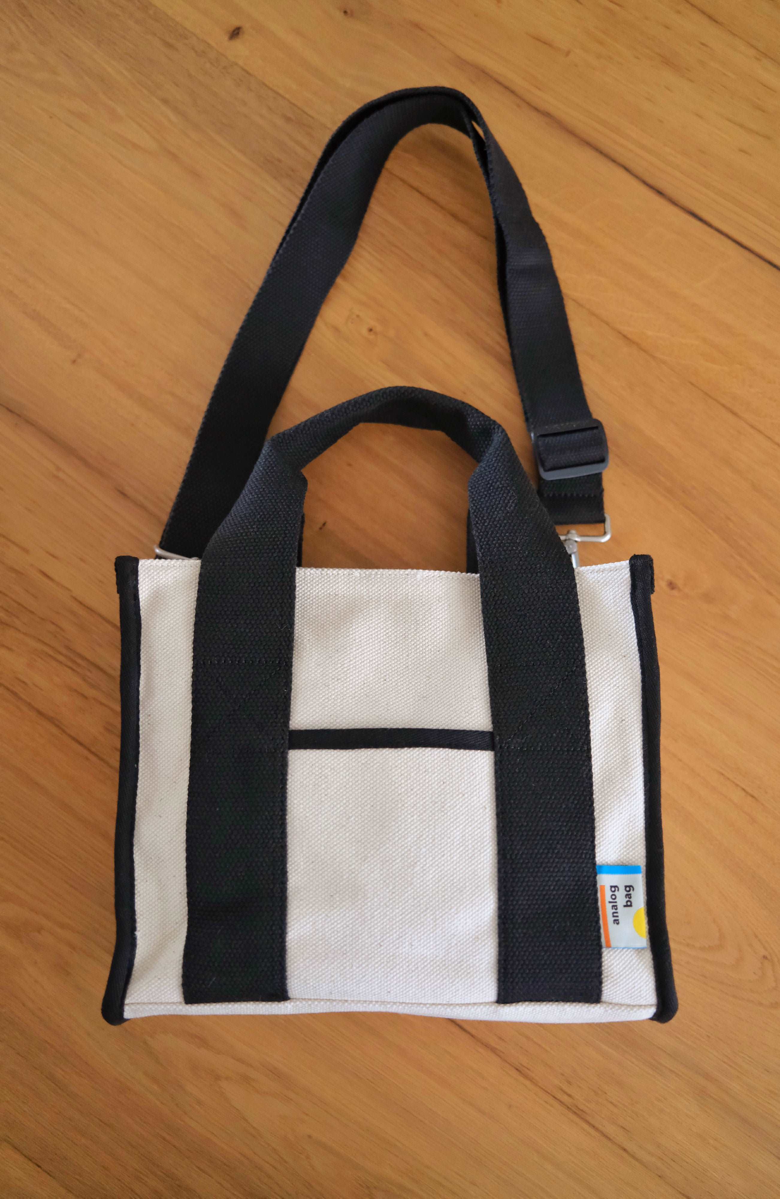 Analog No.18 Medium Tote Bag (Water Repellent Canvas) v2 - Image 13