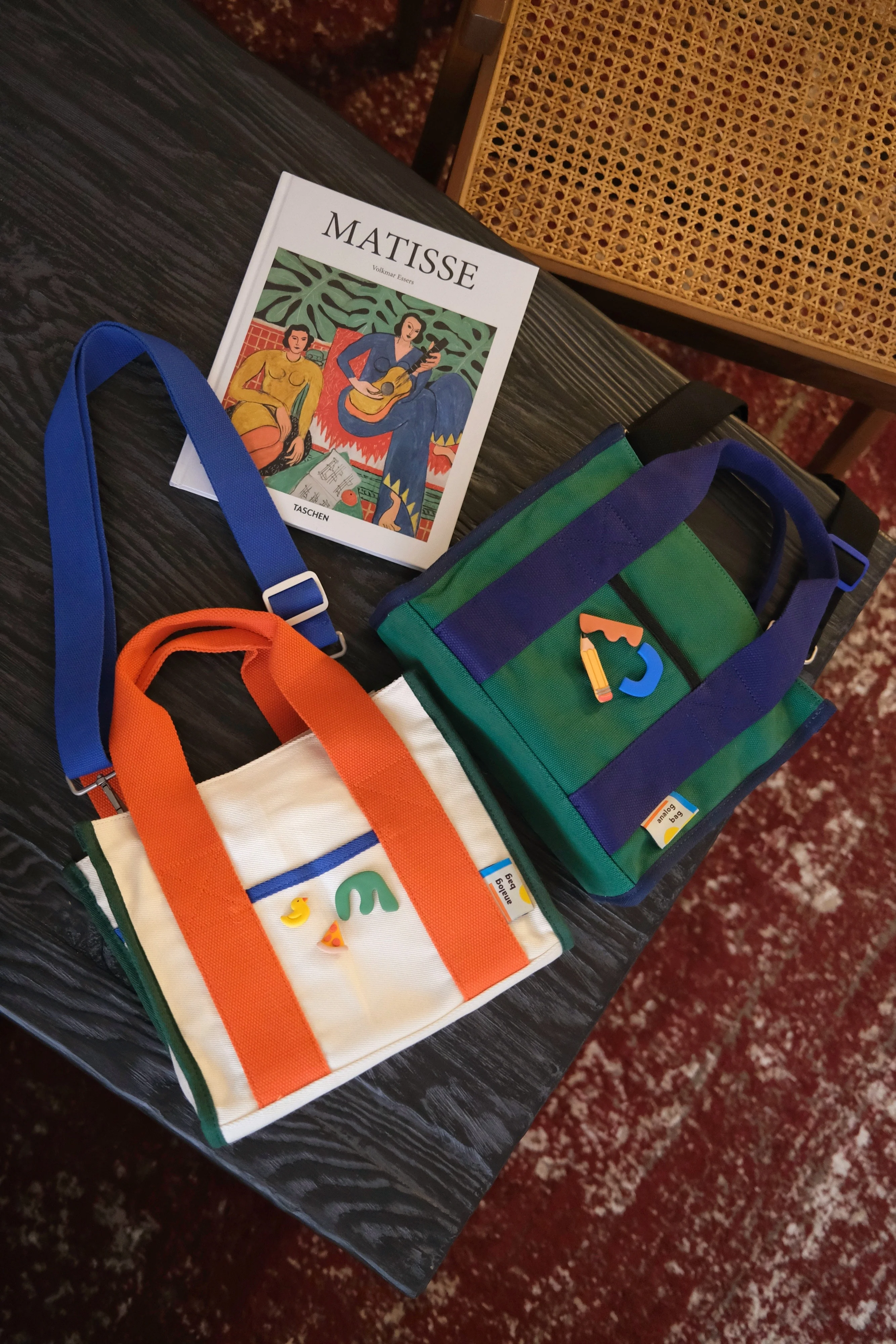 Analog No.20 Medium Tote Bag (Limited Edition) - Image 12