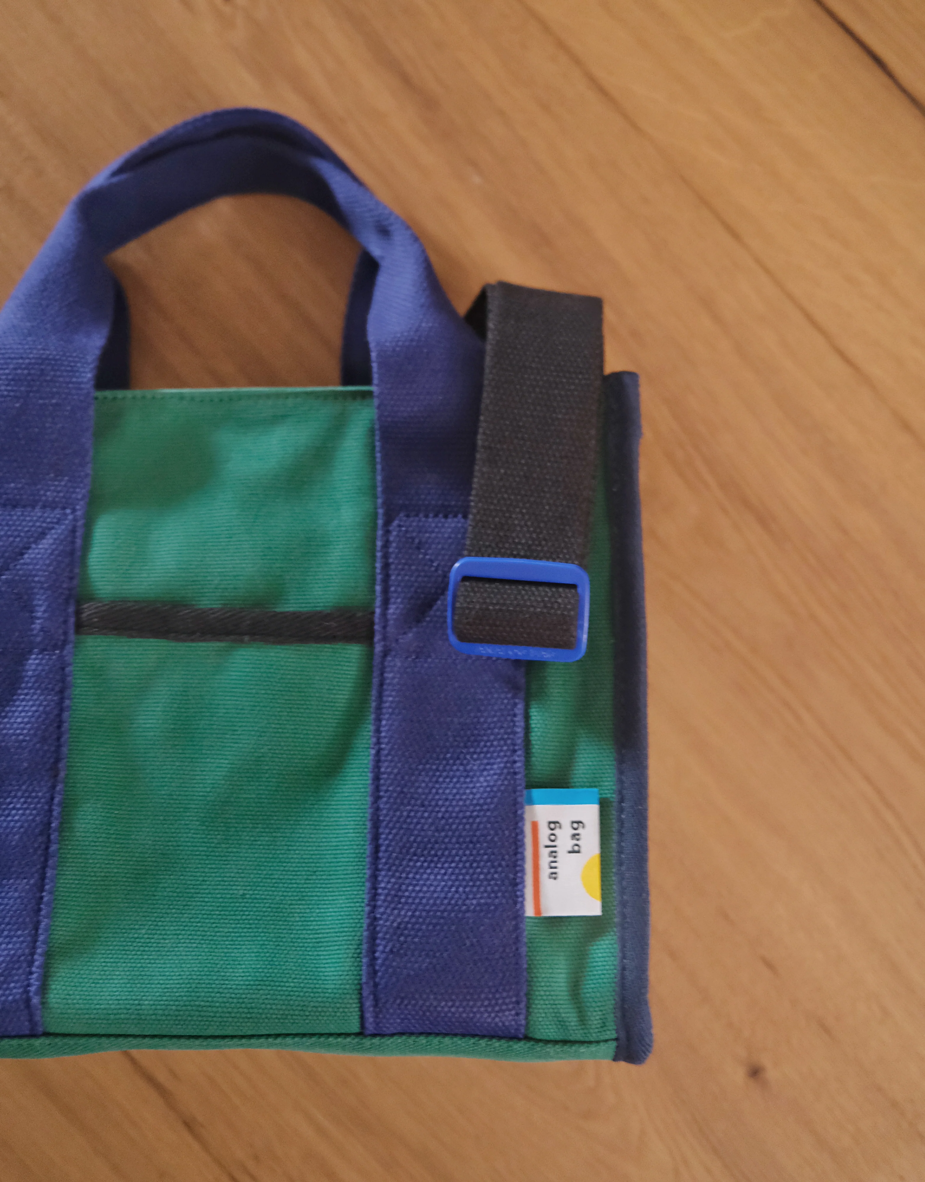 Analog No.20 Medium Tote Bag (Limited Edition) - Image 13