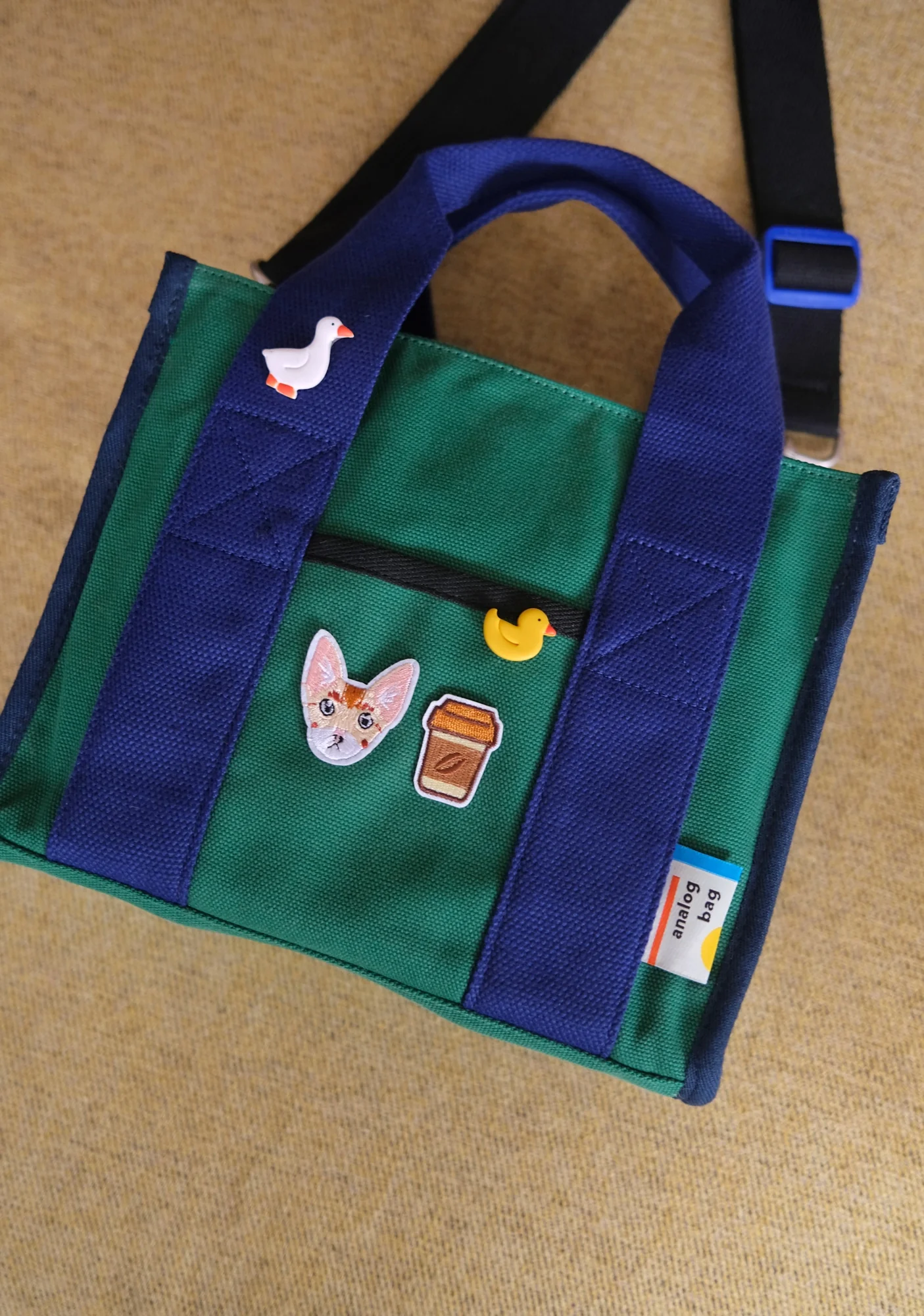 Analog No.20 Medium Tote Bag (Limited Edition) - Image 6