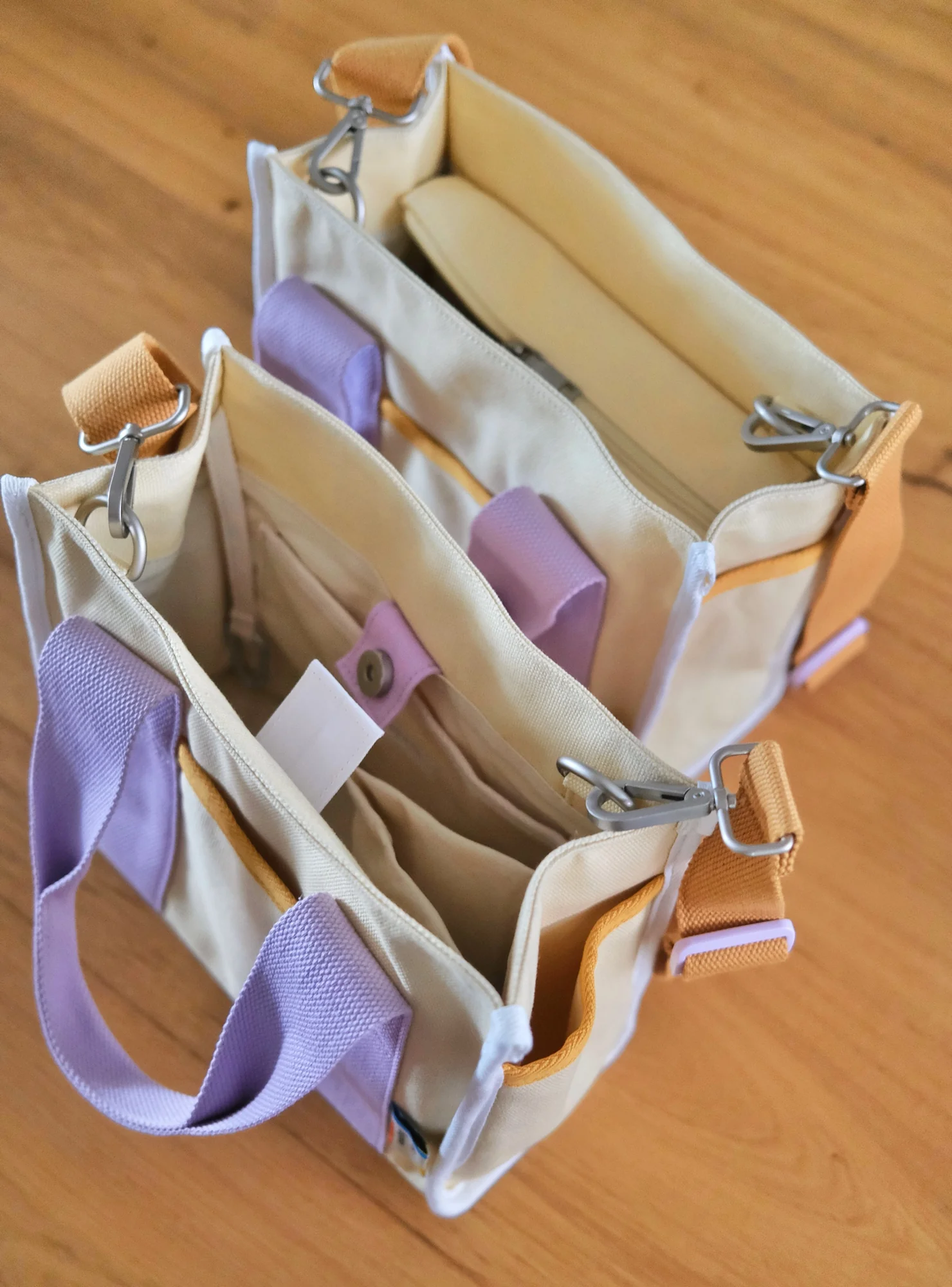 Analog No.21 Medium Tote Bag (Limited Edition) - Image 7