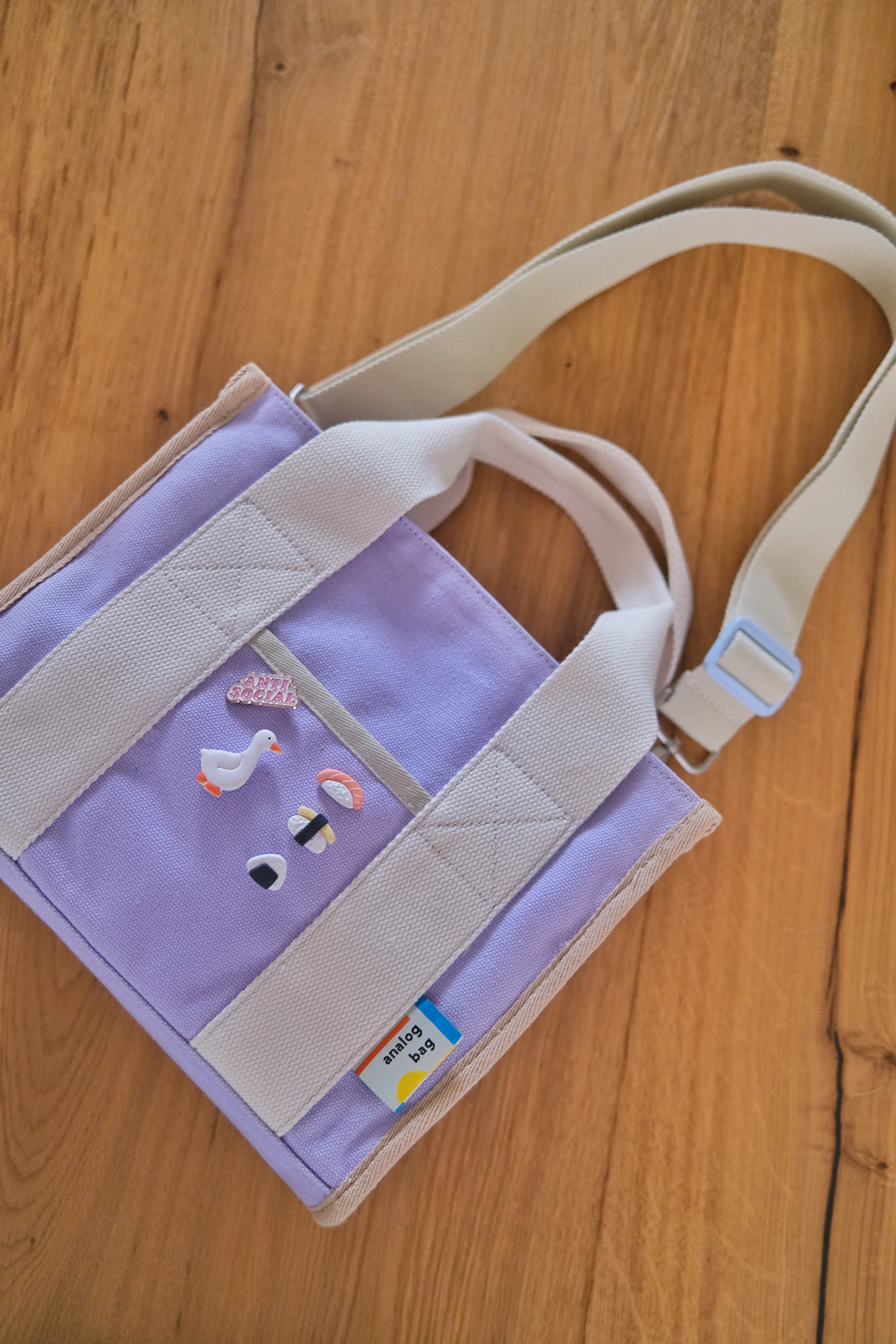 Analog No.23 Medium Tote Bag (Limited Edition) - Image 13