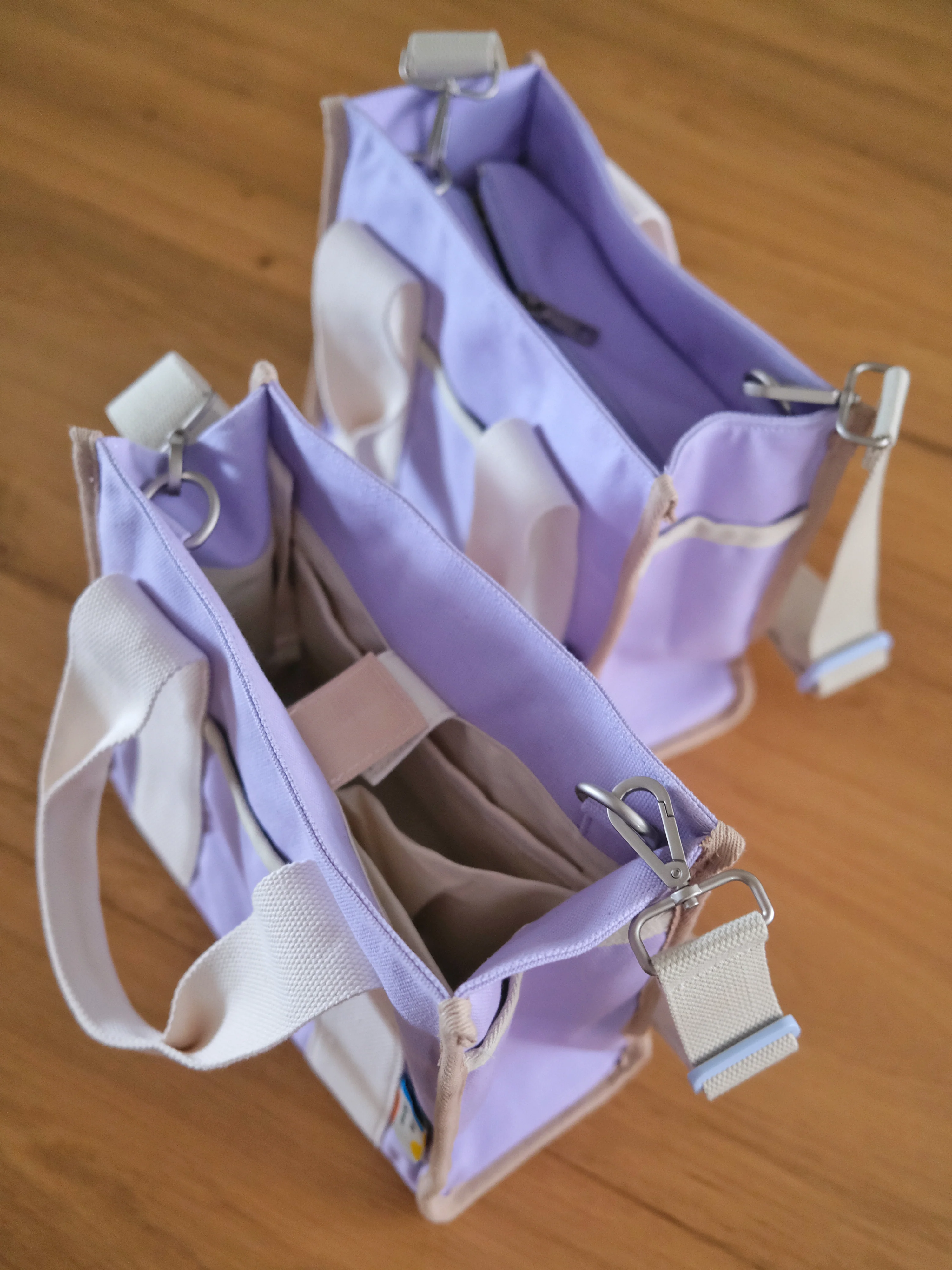 Analog No.23 Medium Tote Bag (Limited Edition) - Image 8