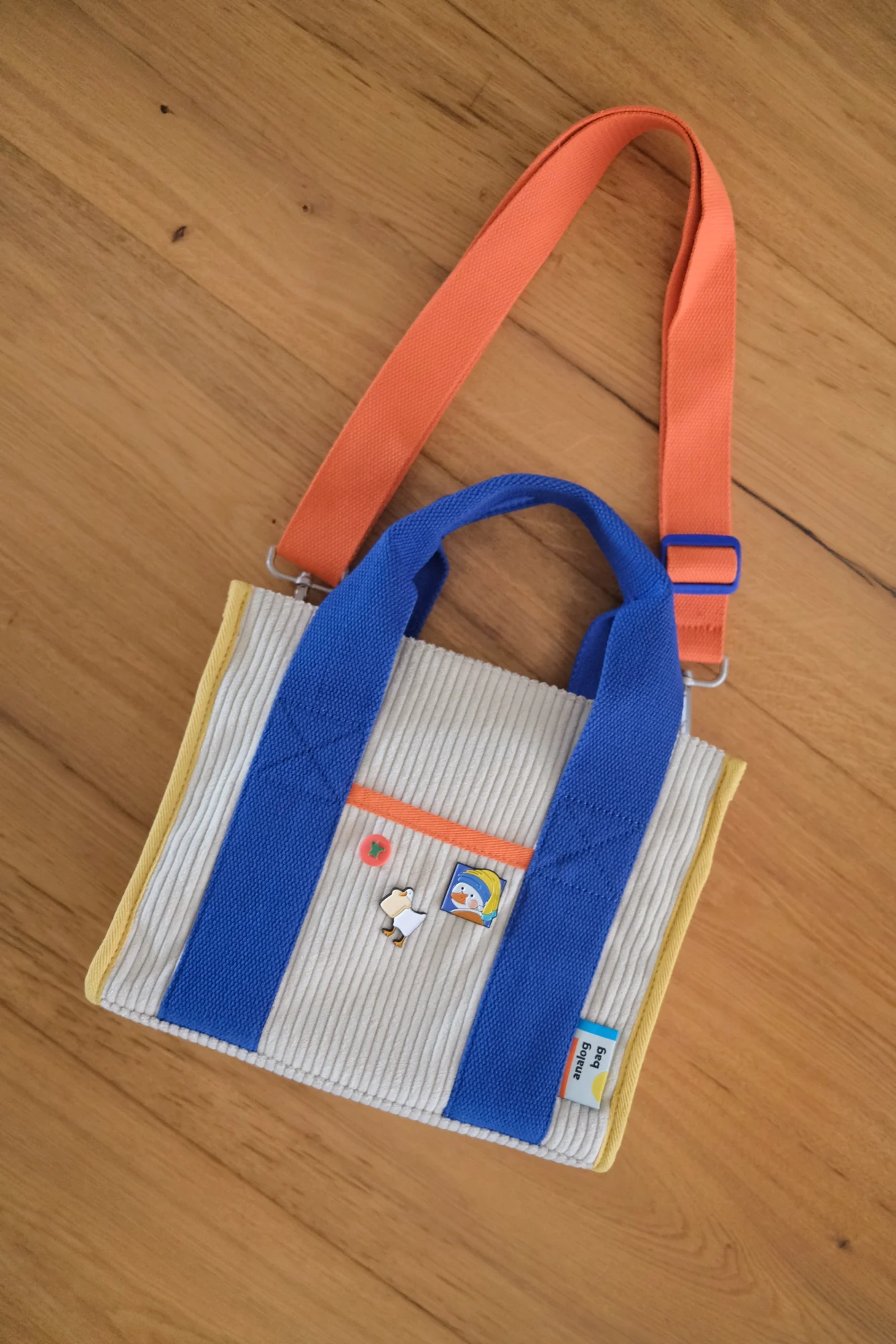 Analog No.29 Medium Tote Bag (Limited Edition) - Water Repellent Corduroy - Image 12