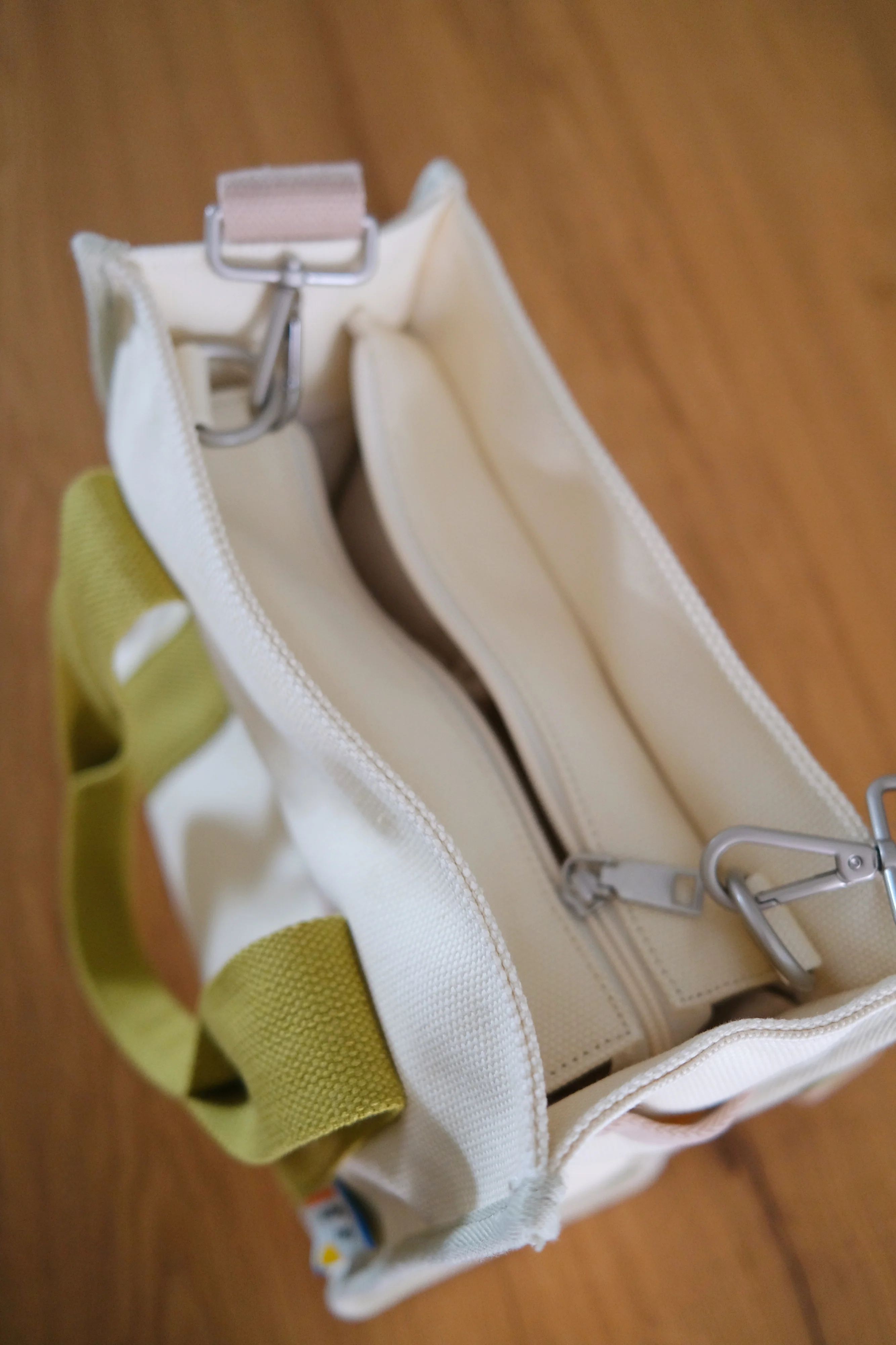Analog No.8 Laptop Tote (Limited Edition) - Image 3