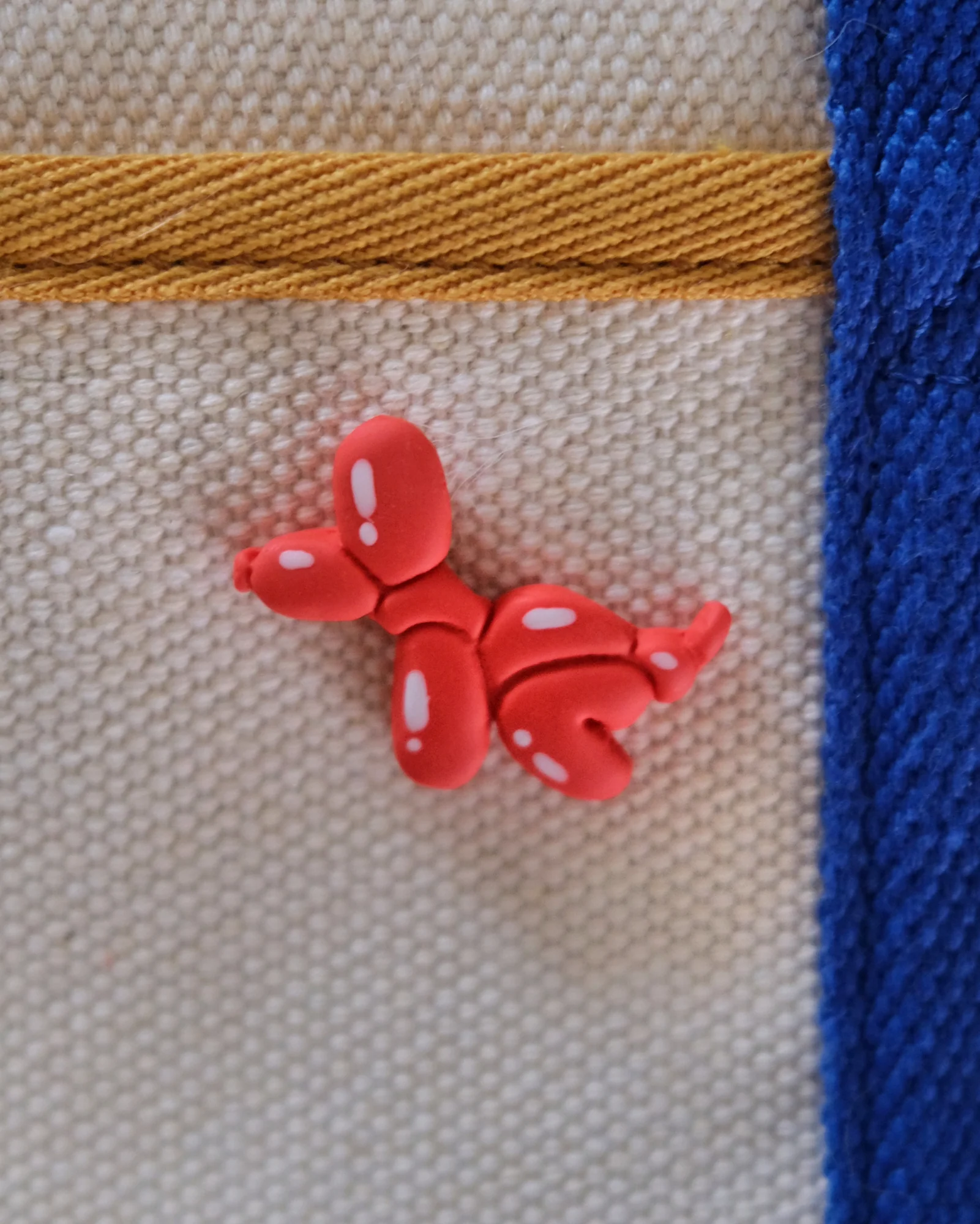 Balloon Dog Bobbin - Image 12