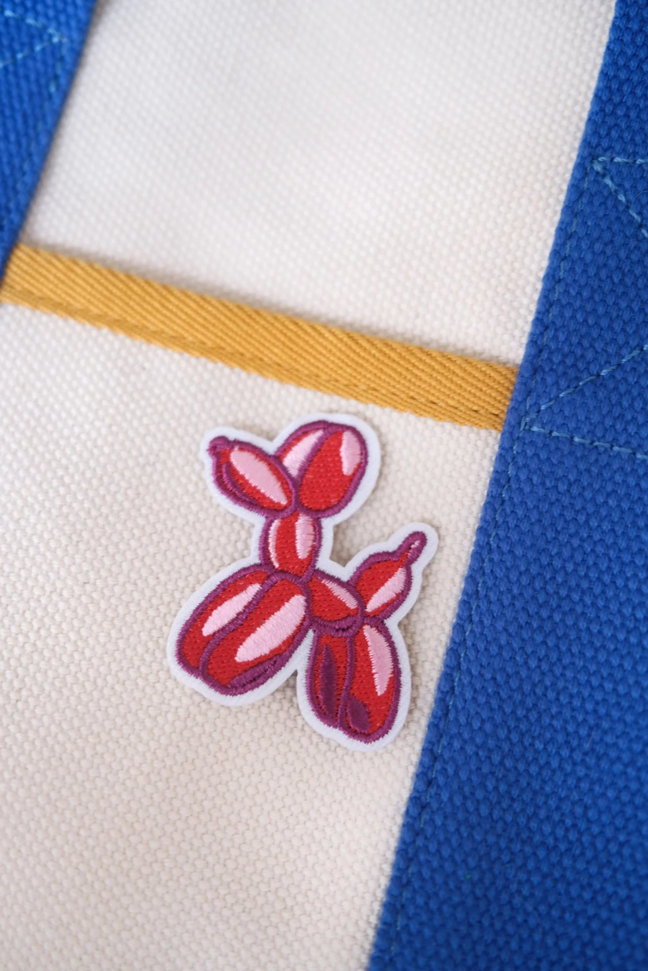 Balloon Dog Iron-on Patch - Image 3