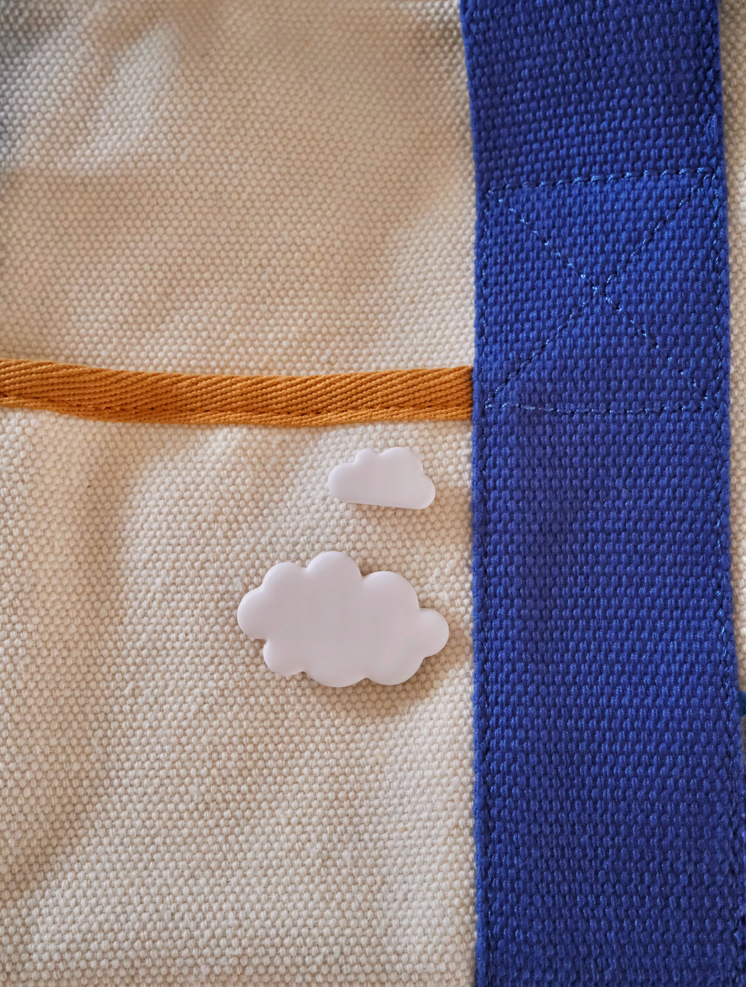 Cloud Bobbin