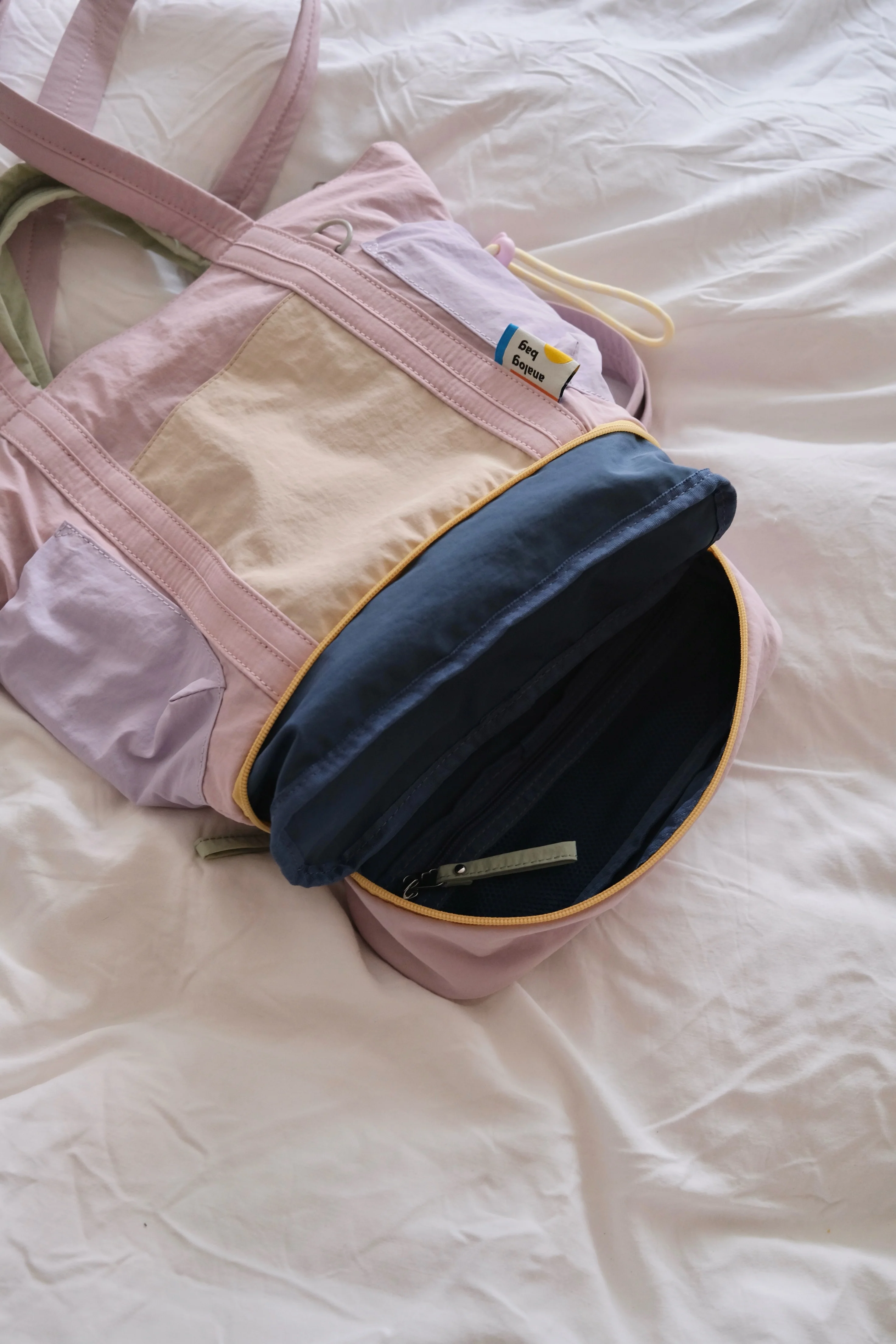 The Midi Analog Totepack No.1 - Image 3