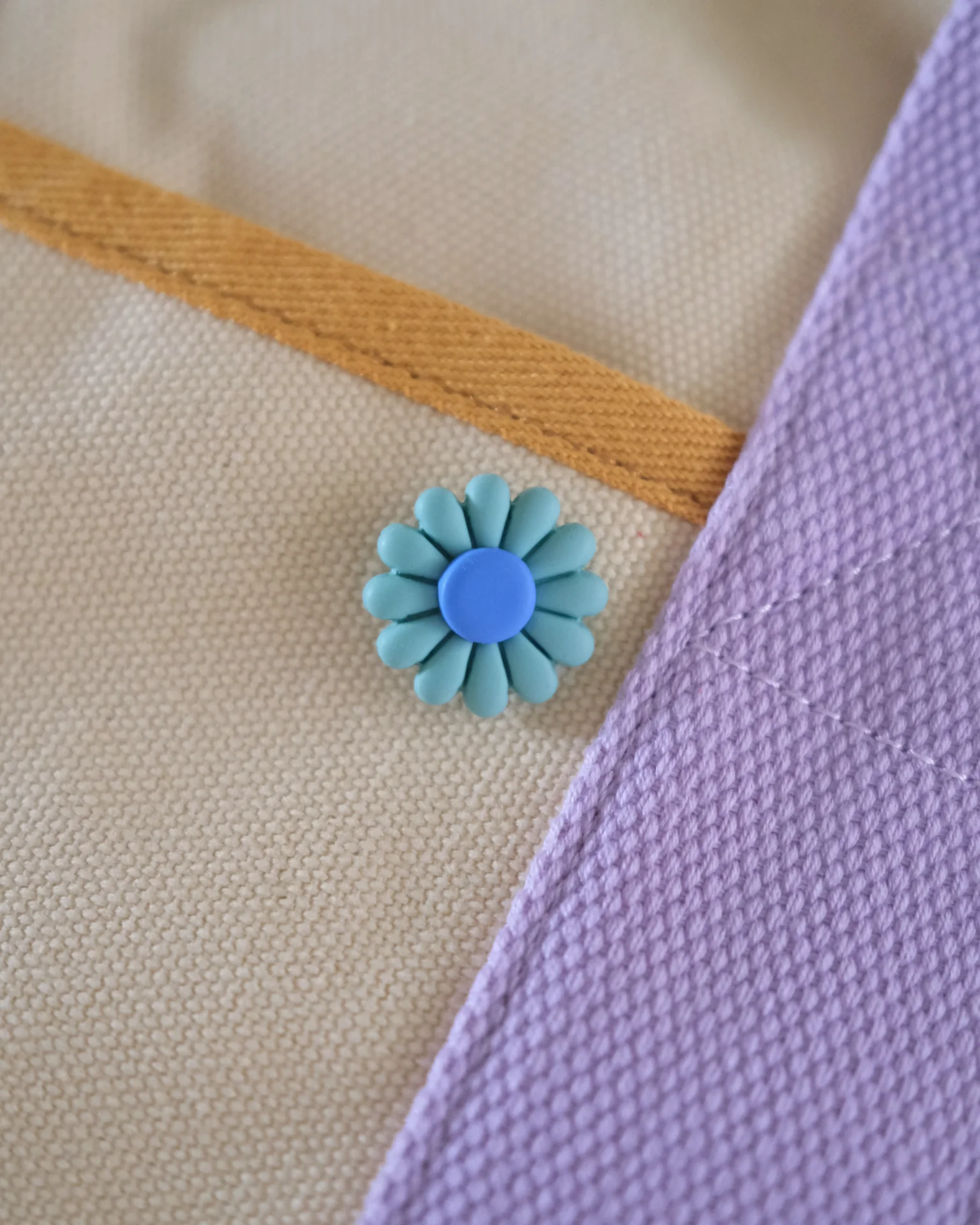 Daisy Bobbin - Image 29