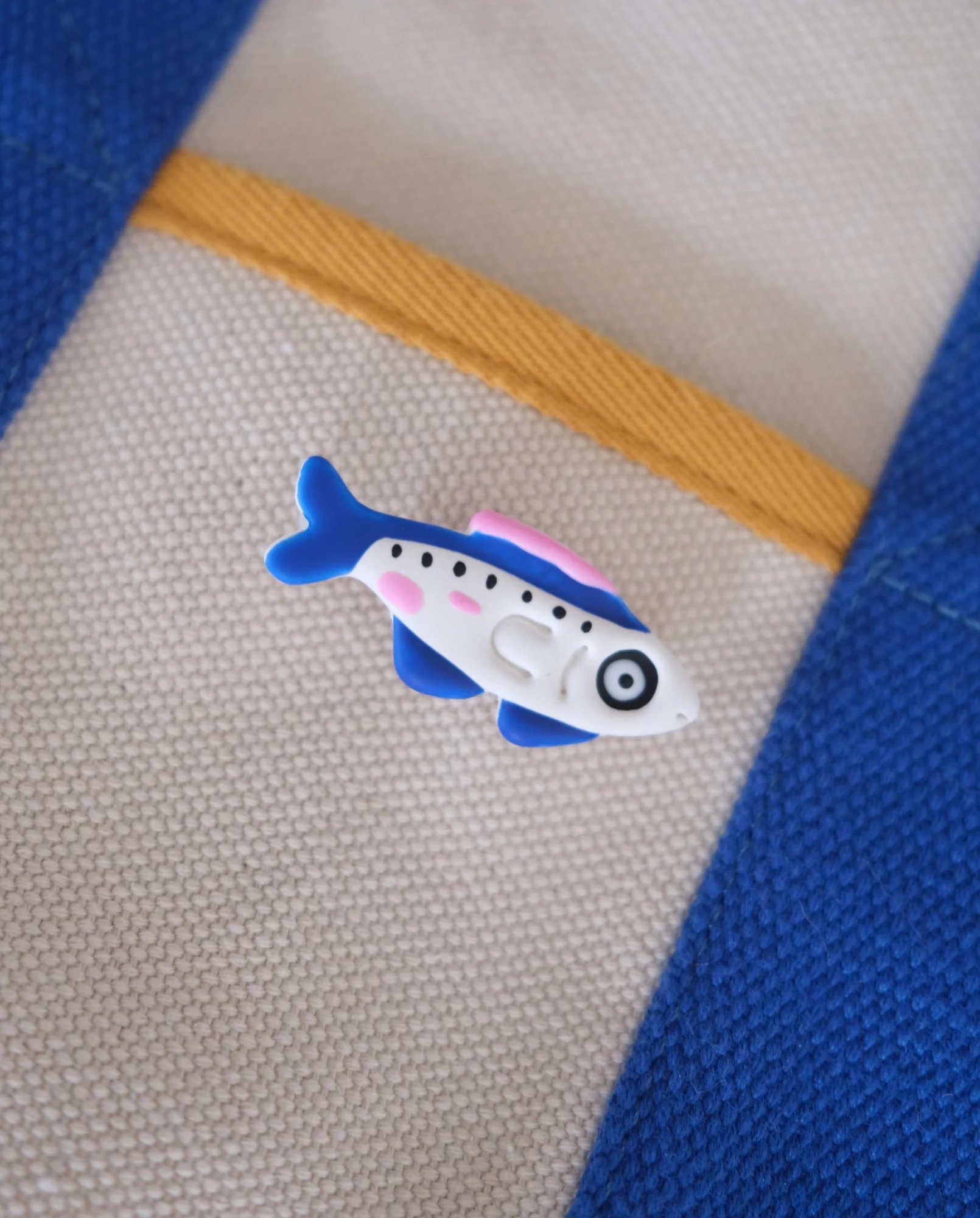 Fish Bobbin - Image 4