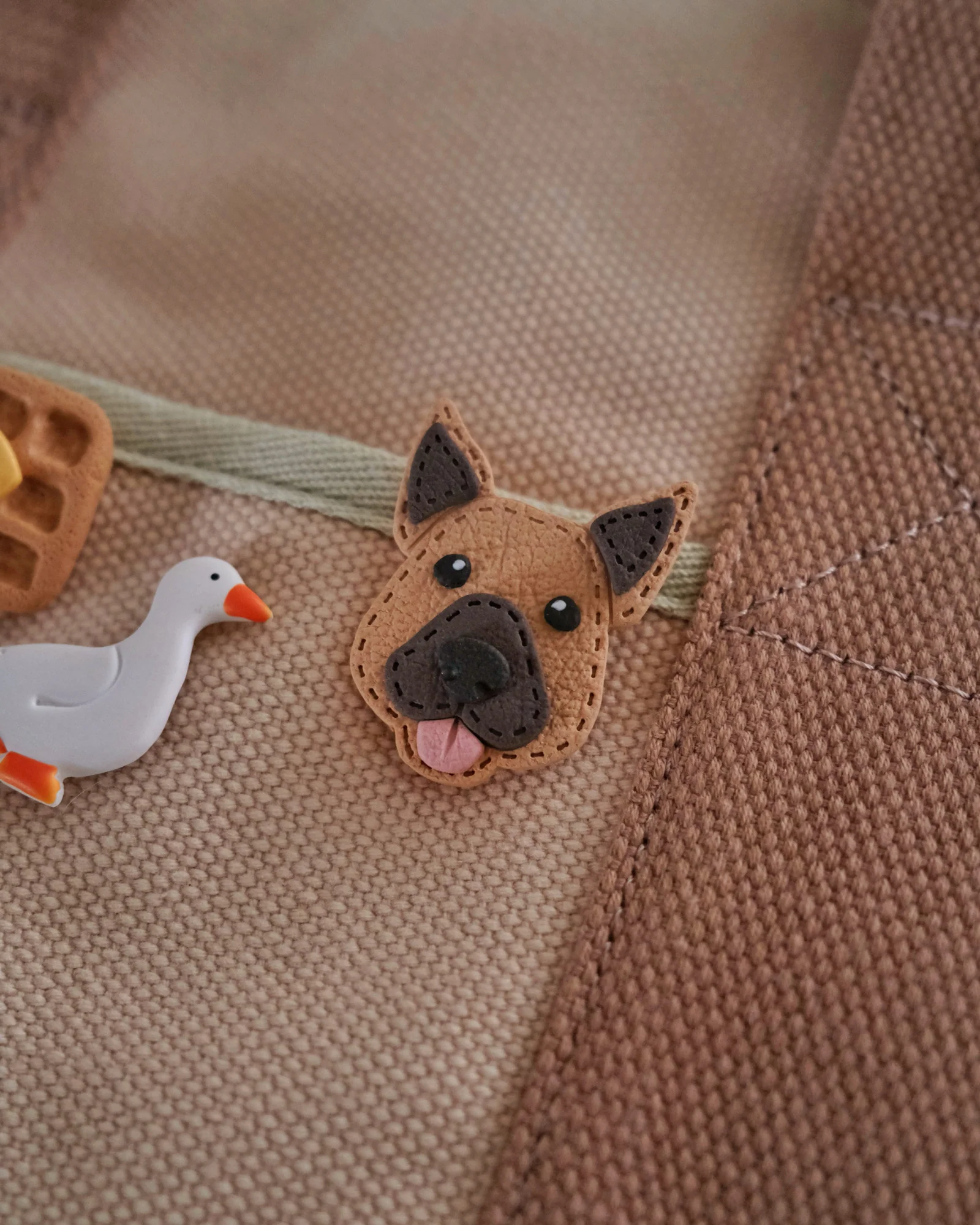 German Shepherd Clay Bobbin - Image 4