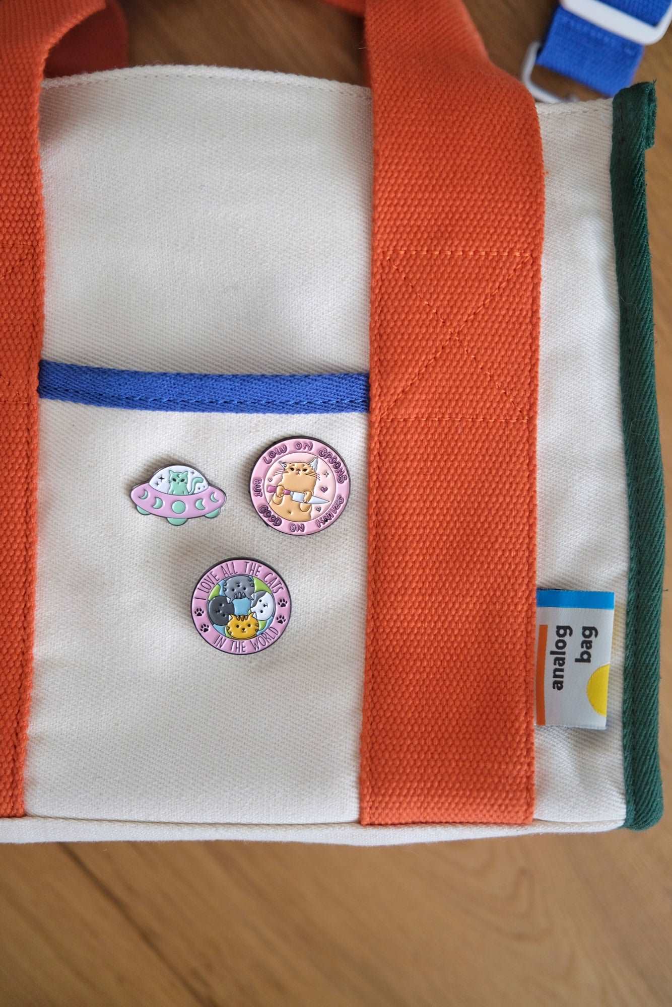 "I Love All The Cats In The World" Enamel Pin - Image 2