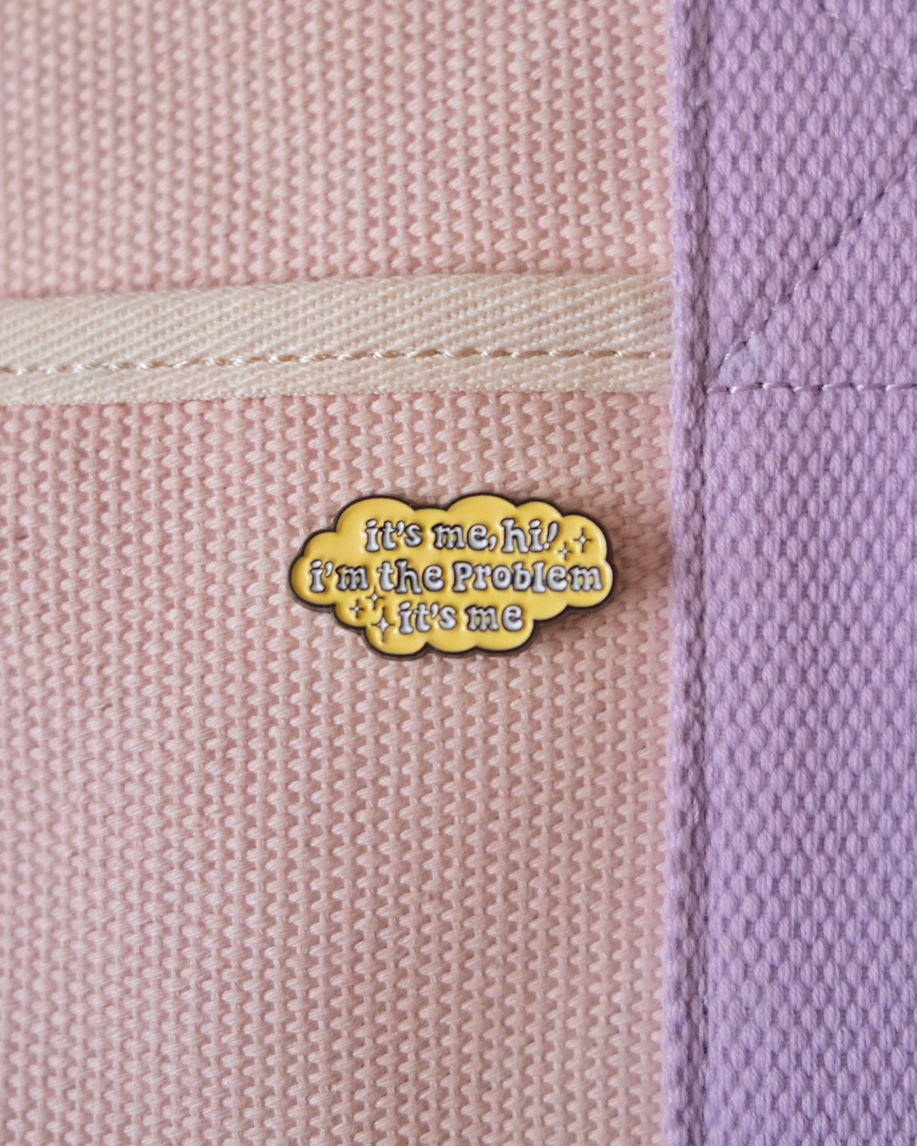"It's me, hi!" Enamel Pin - Image 10