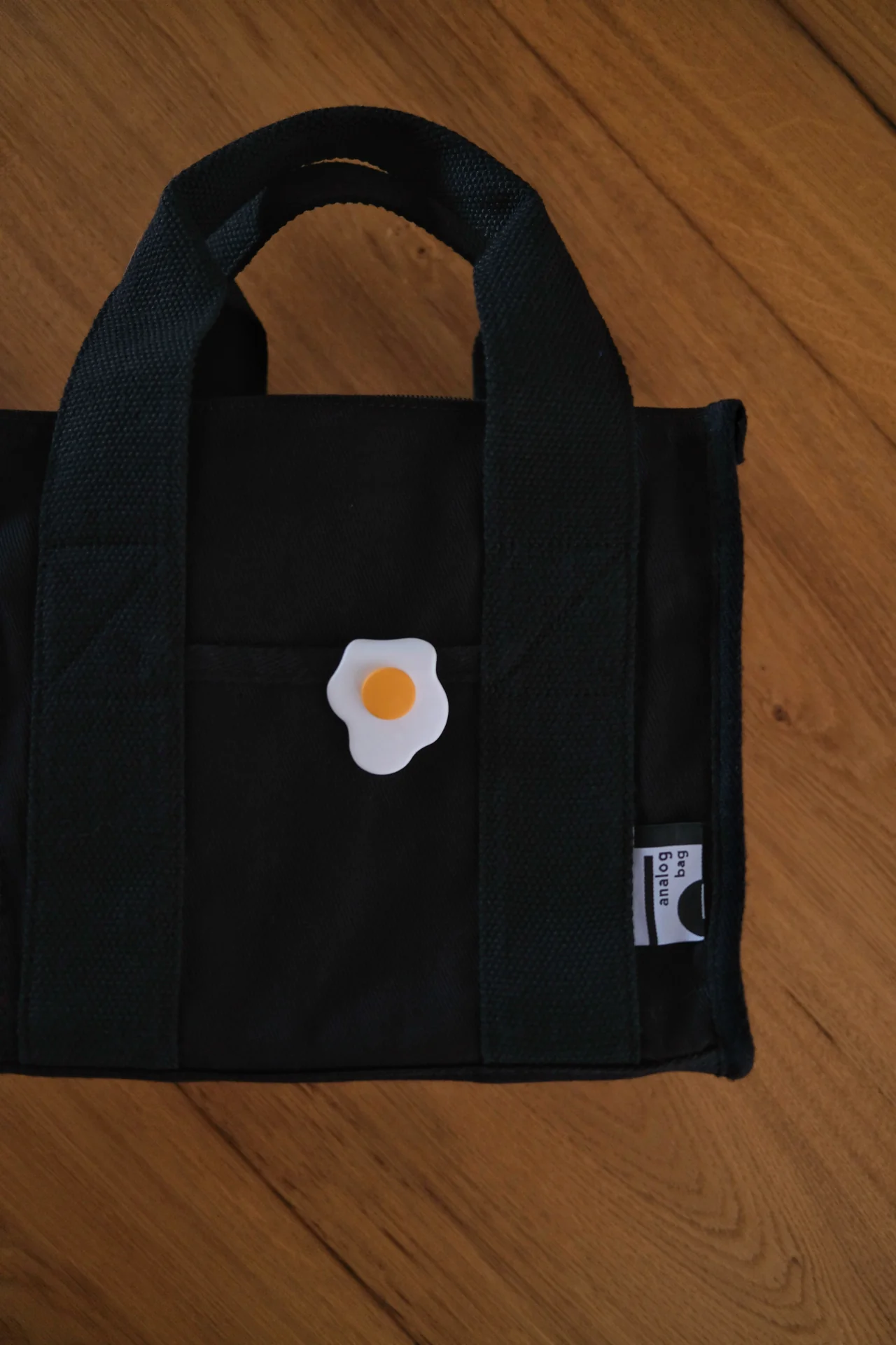 Large Droopy Sunny Side Up Bobbin - Image 7