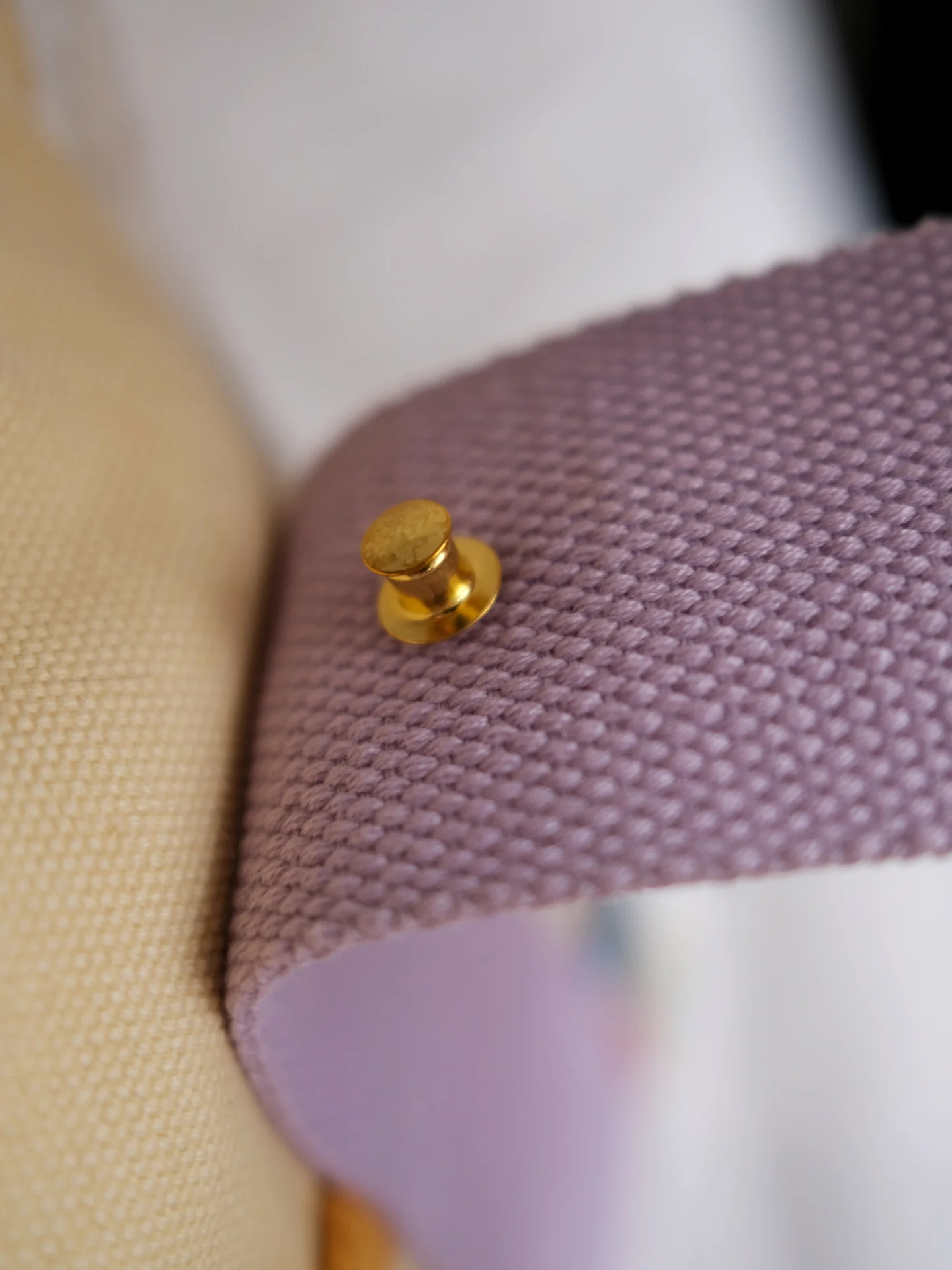 Locking pin backing - Image 4