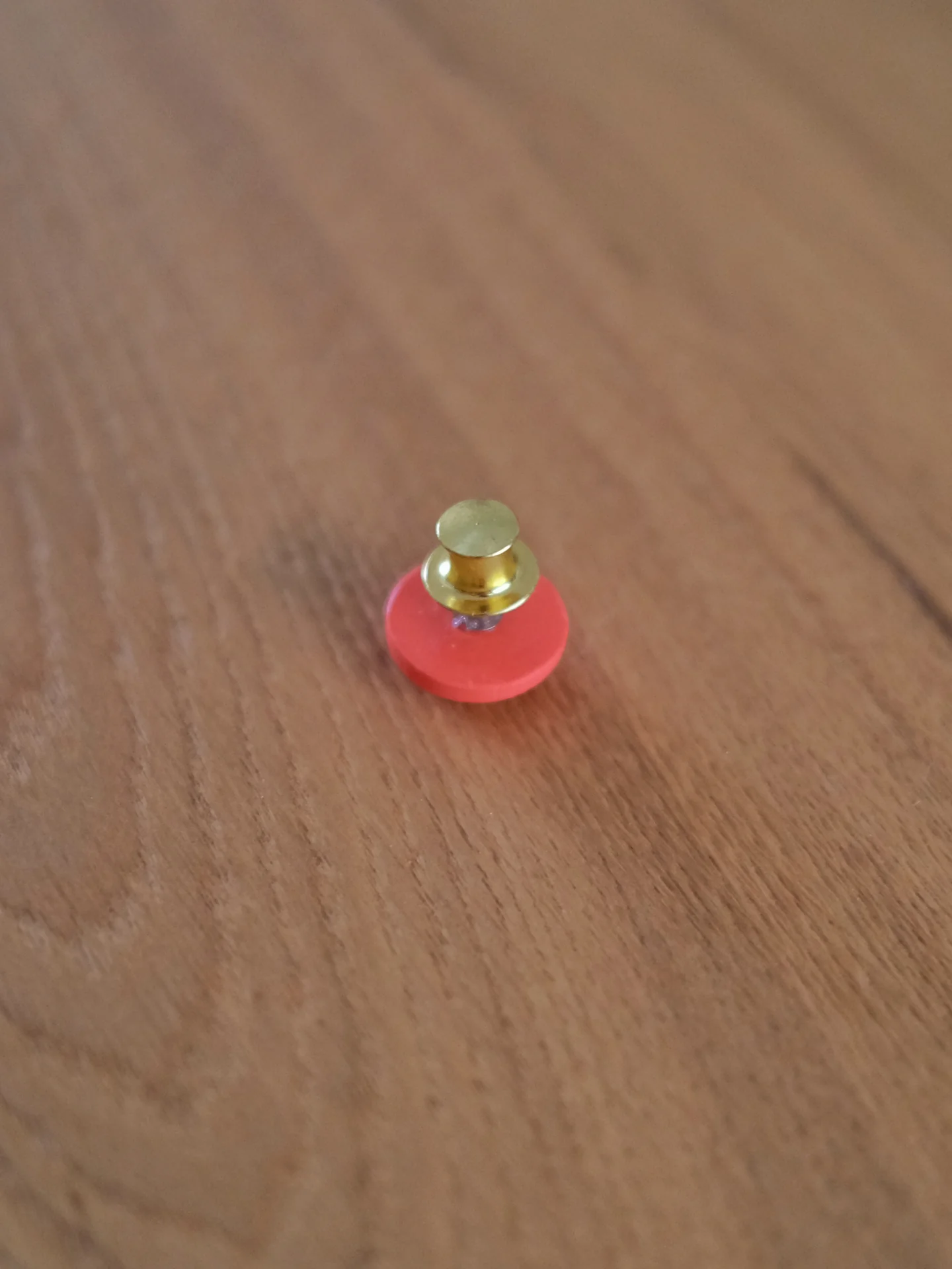 Locking pin backing - Image 5