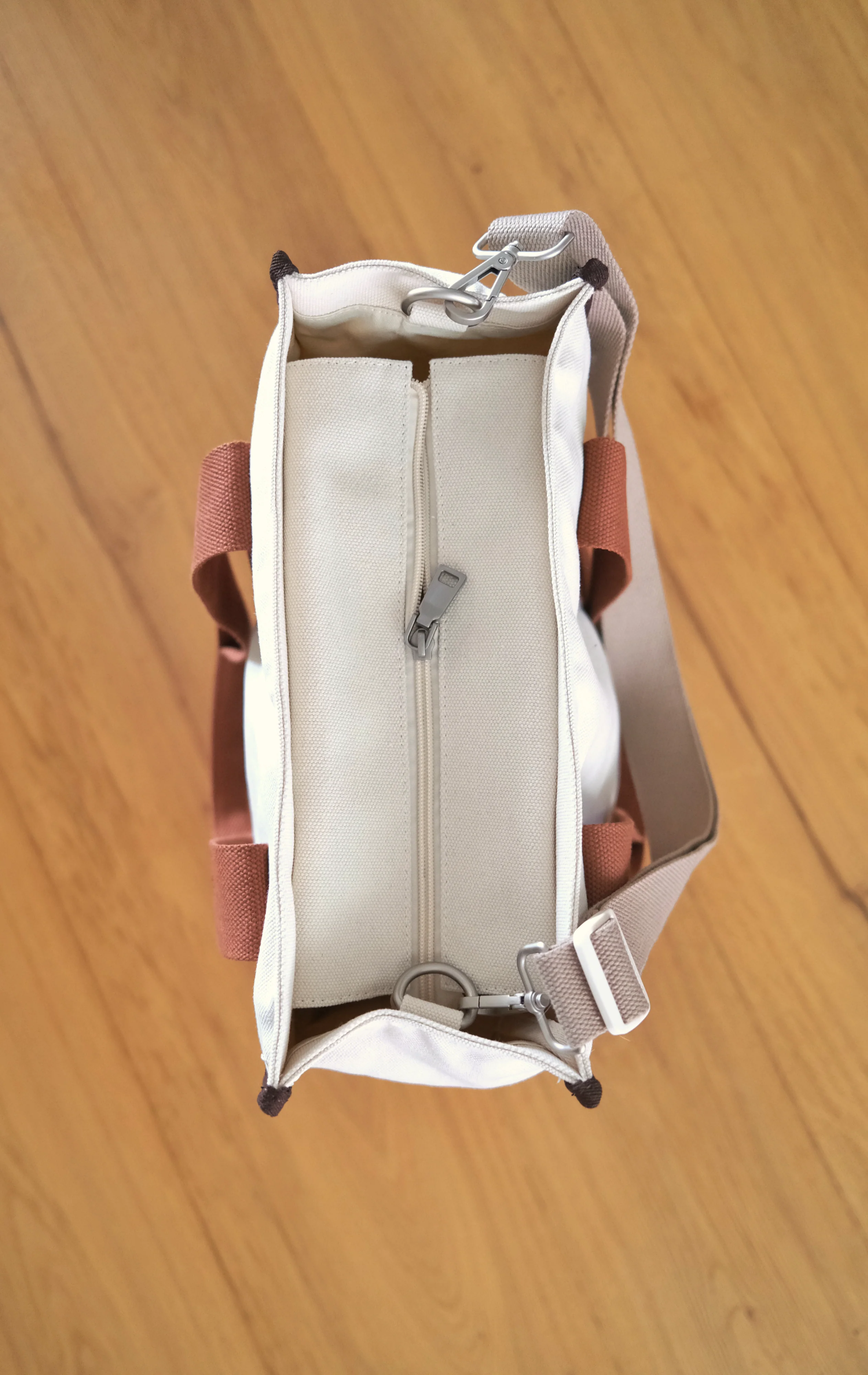 No.15 XL Laptop Tote (Water Repellent) - Fits up to 17” laptops - Image 11