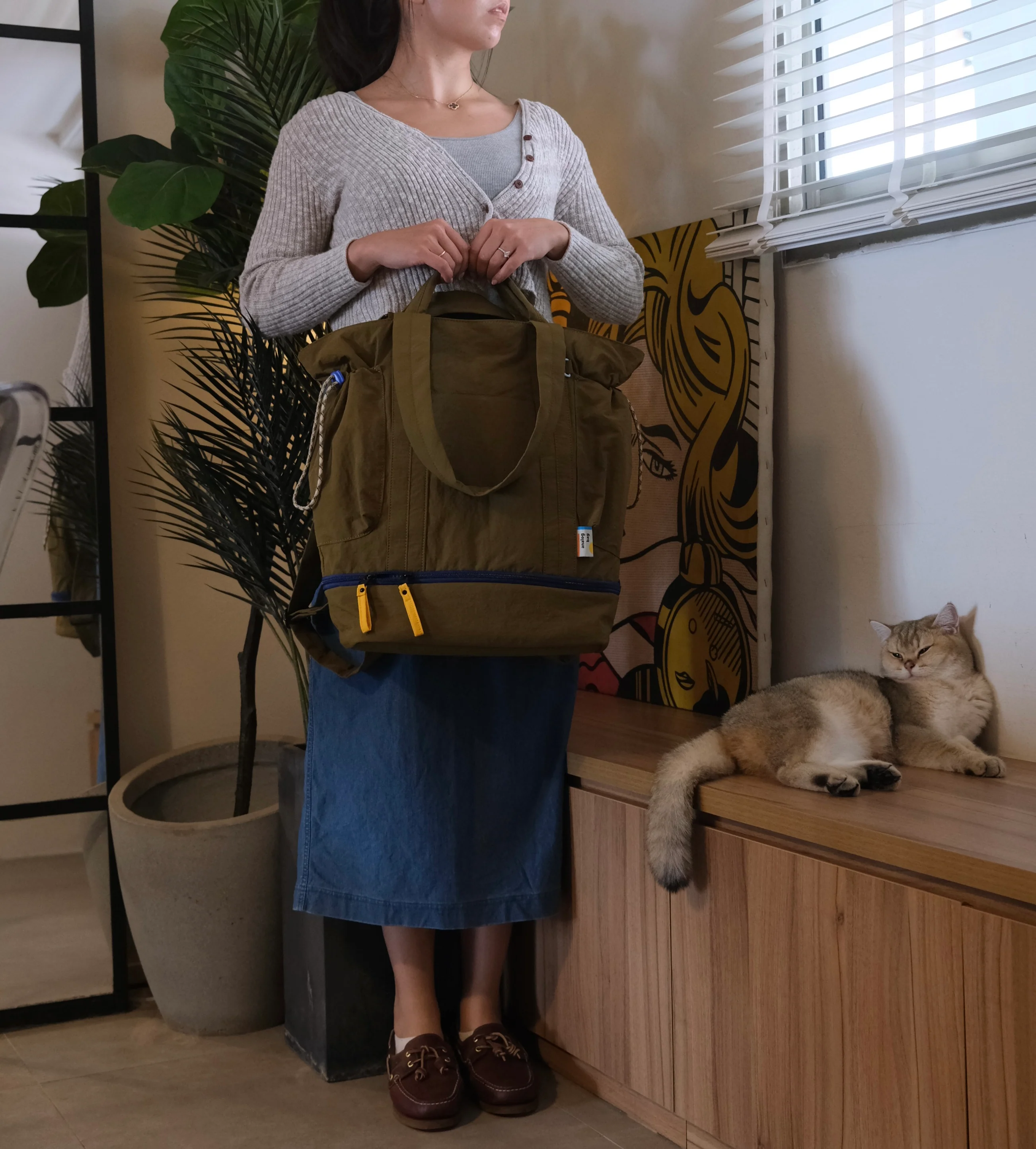 No.3 Analog Totepack - Image 6