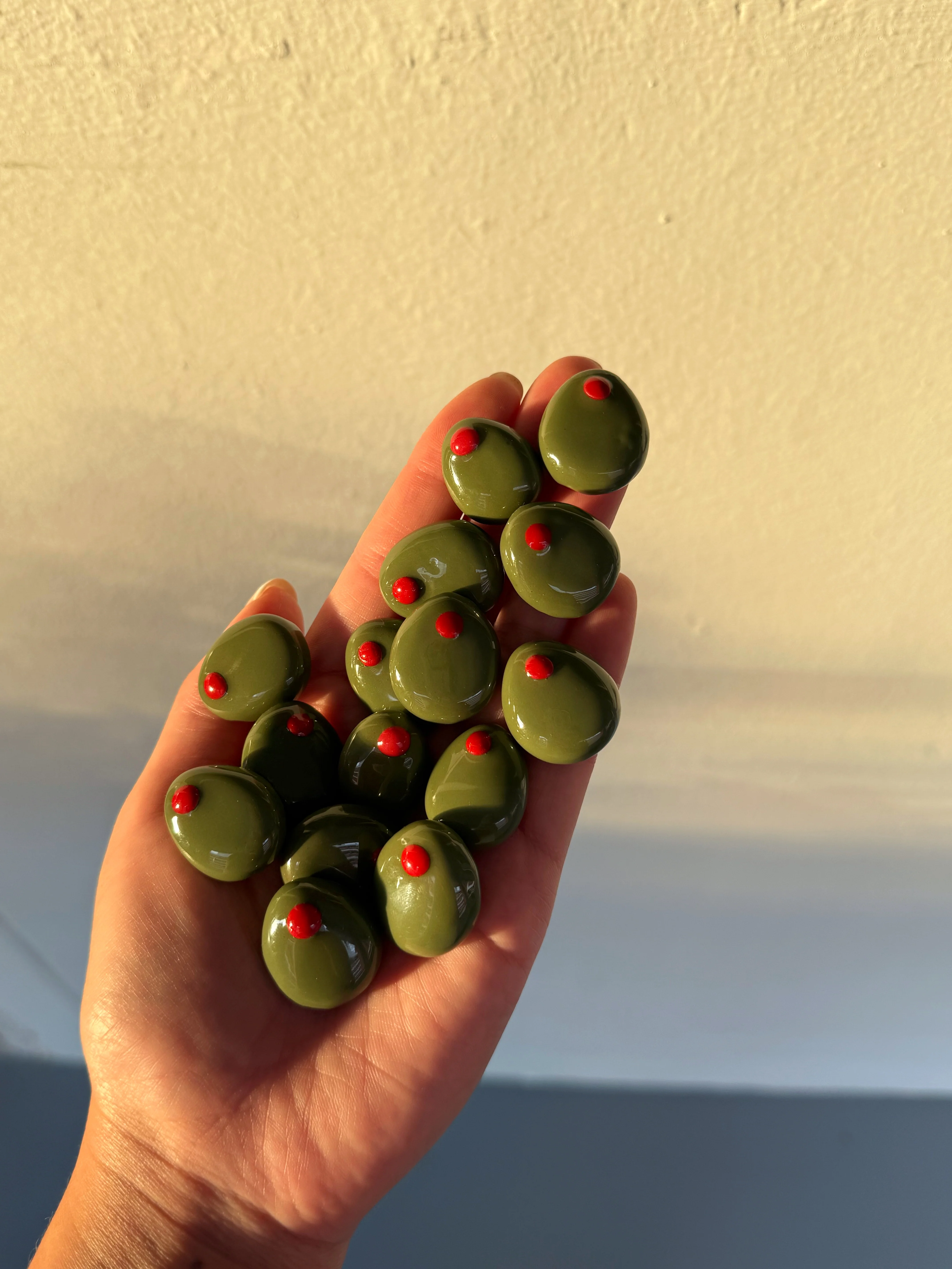 Olive Pin / Bobbin 🫒 - Image 2