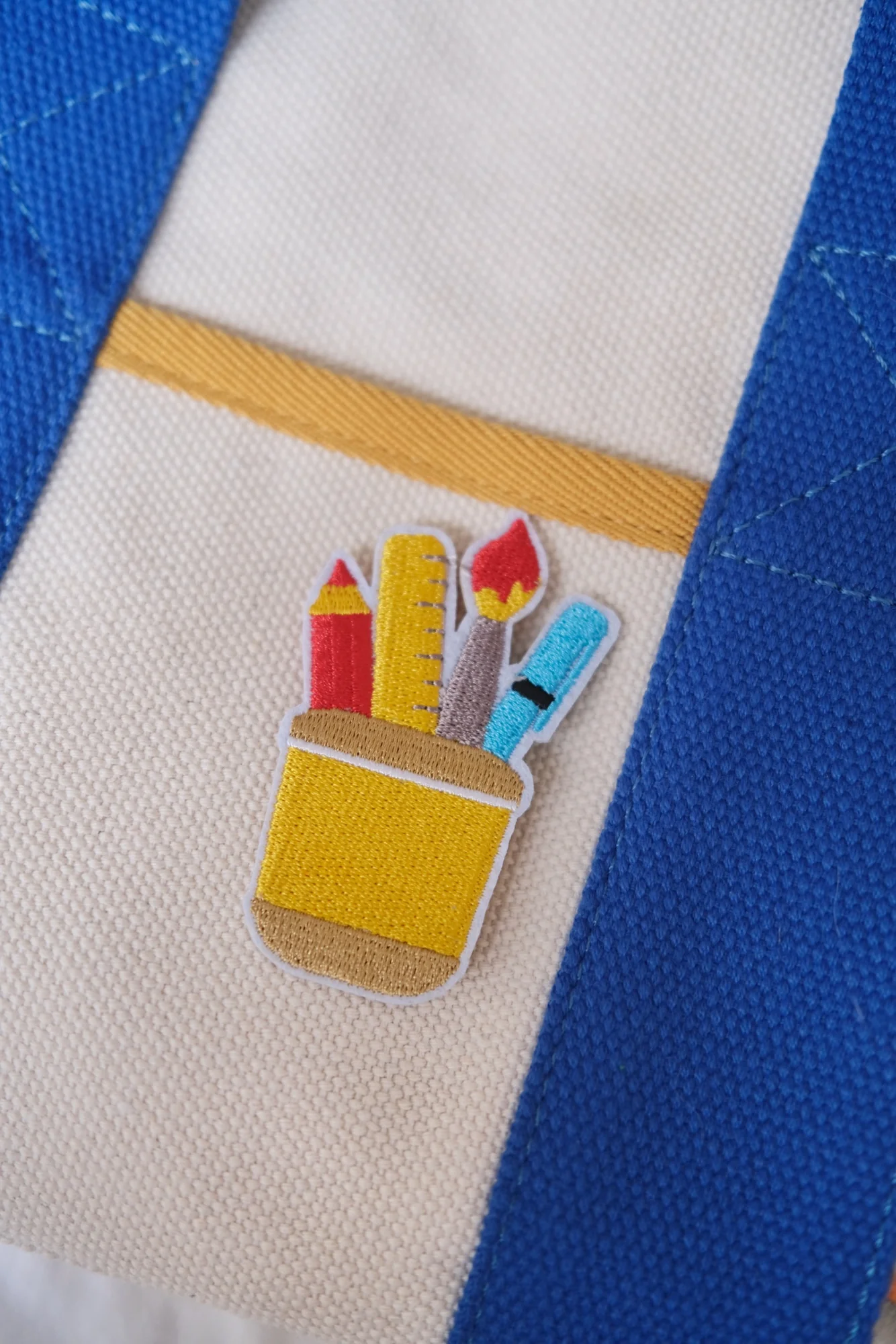 Pen Holder Iron-on Patch - Image 2