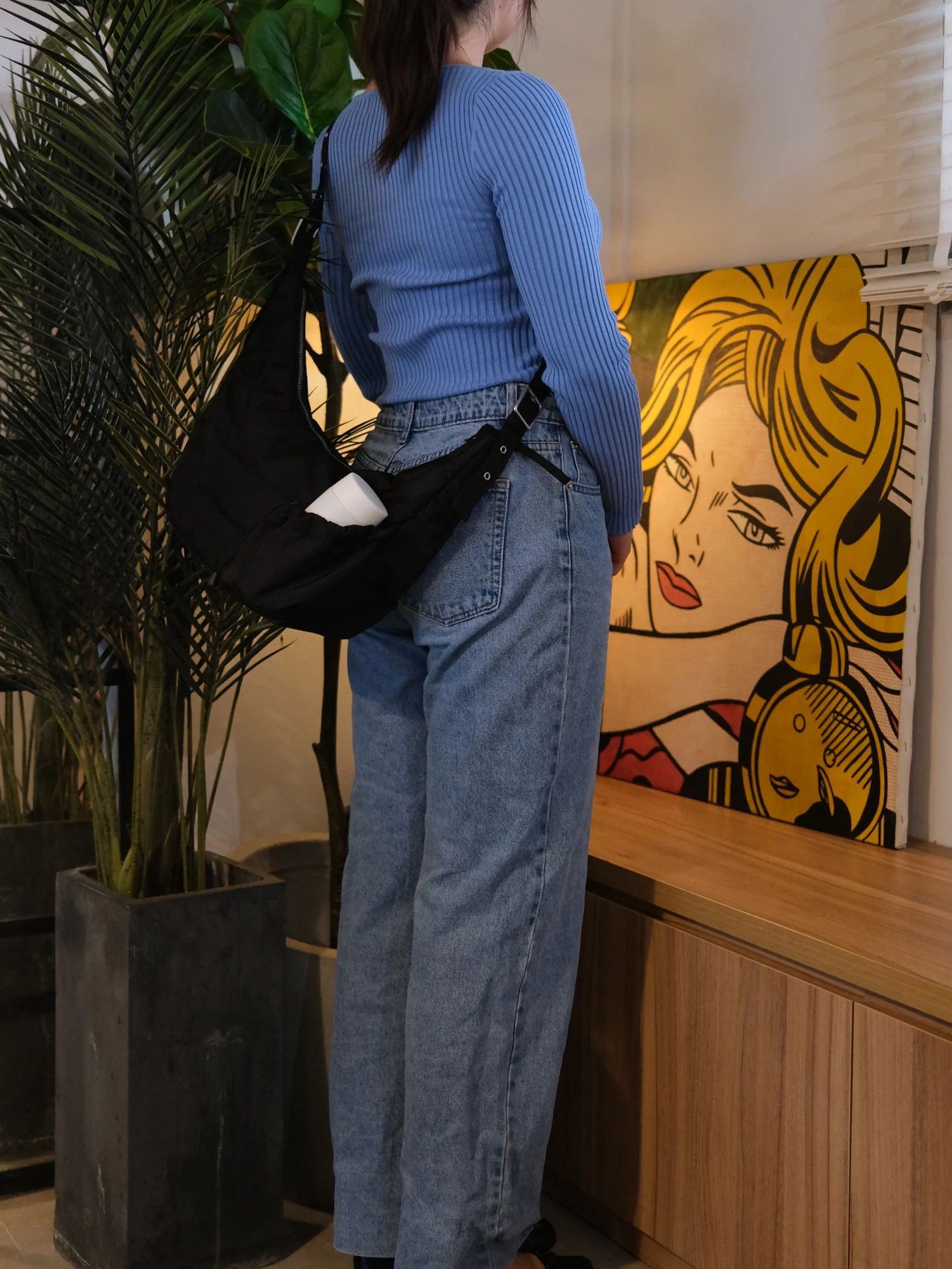 The Medium Utility Bag - Noir - Image 4