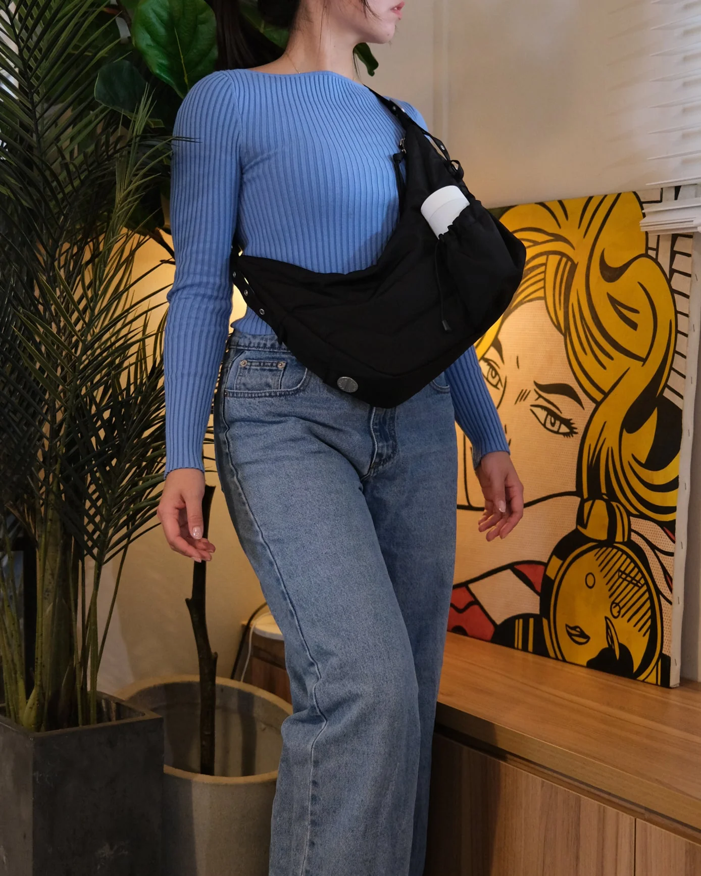 The Medium Utility Bag - Noir - Image 7