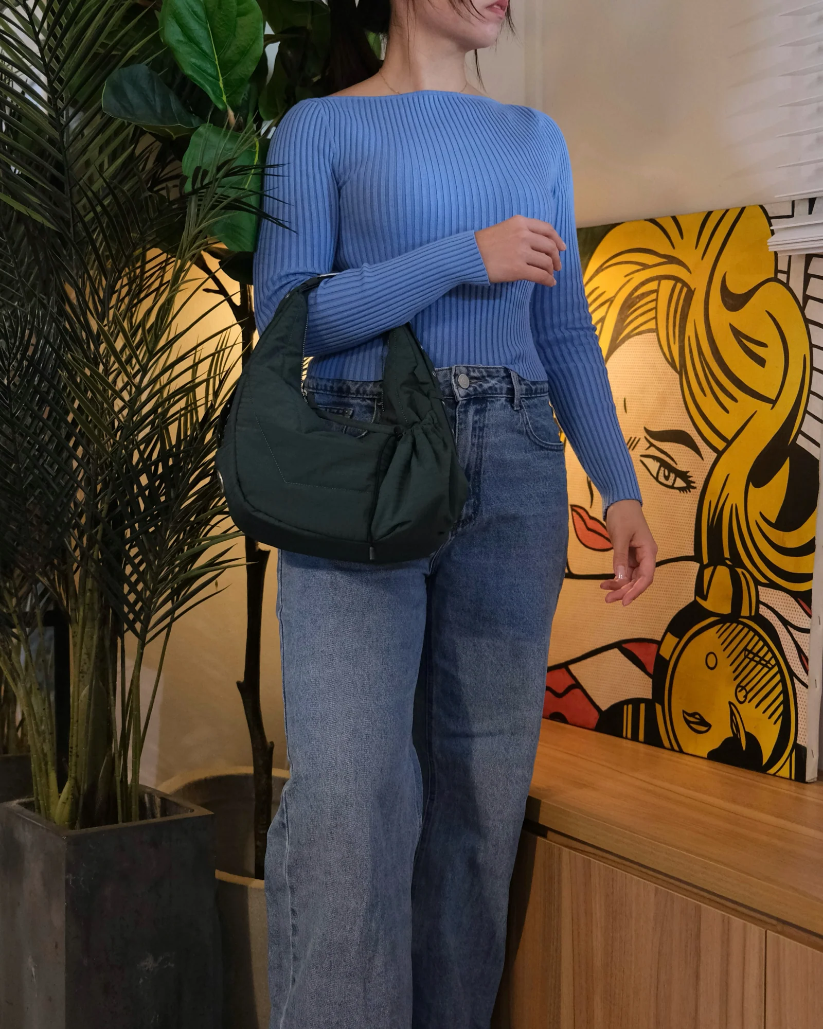 The Medium Utility Bag - Pine - Image 7