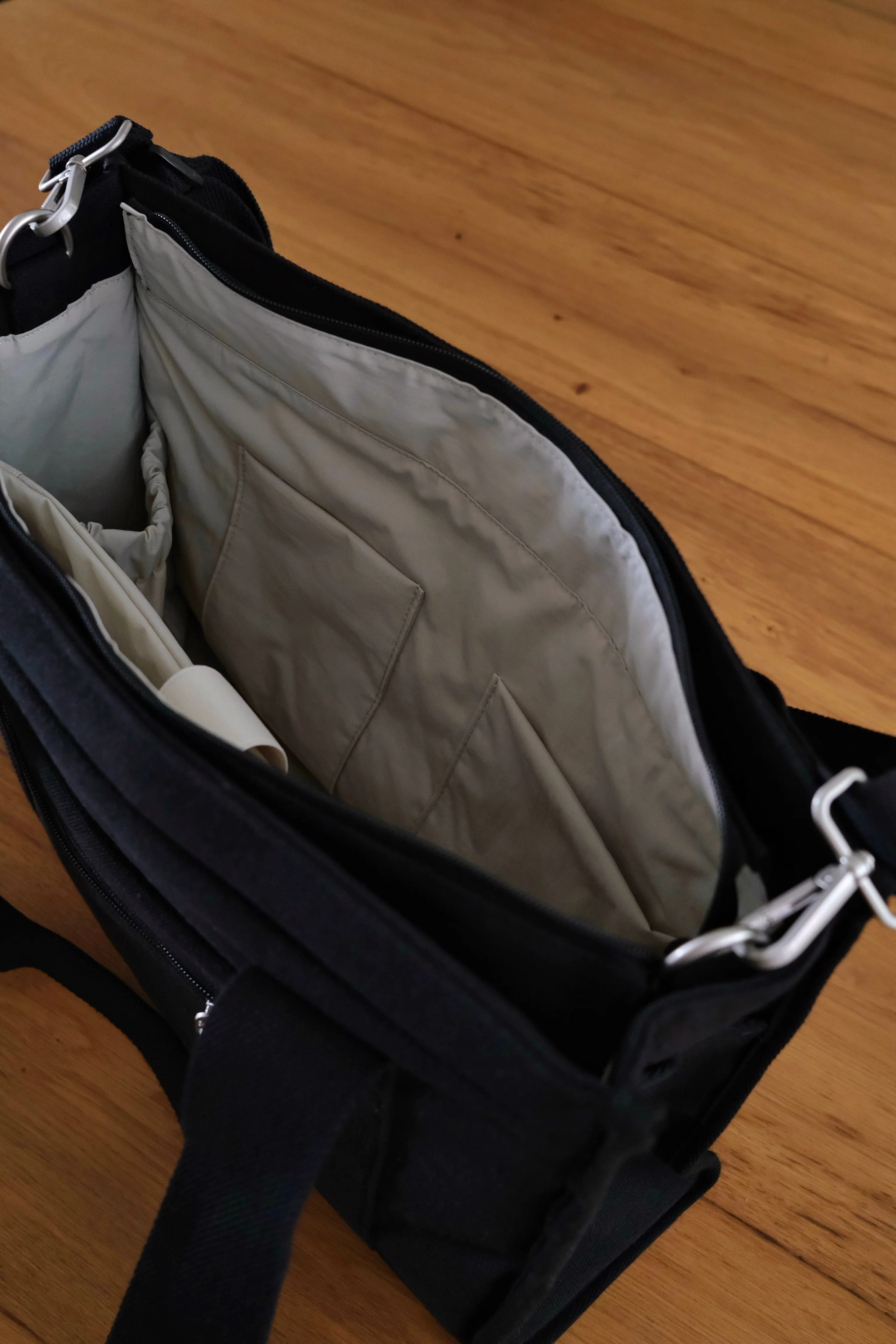 The Black Laptop Tote V2 - Image 10