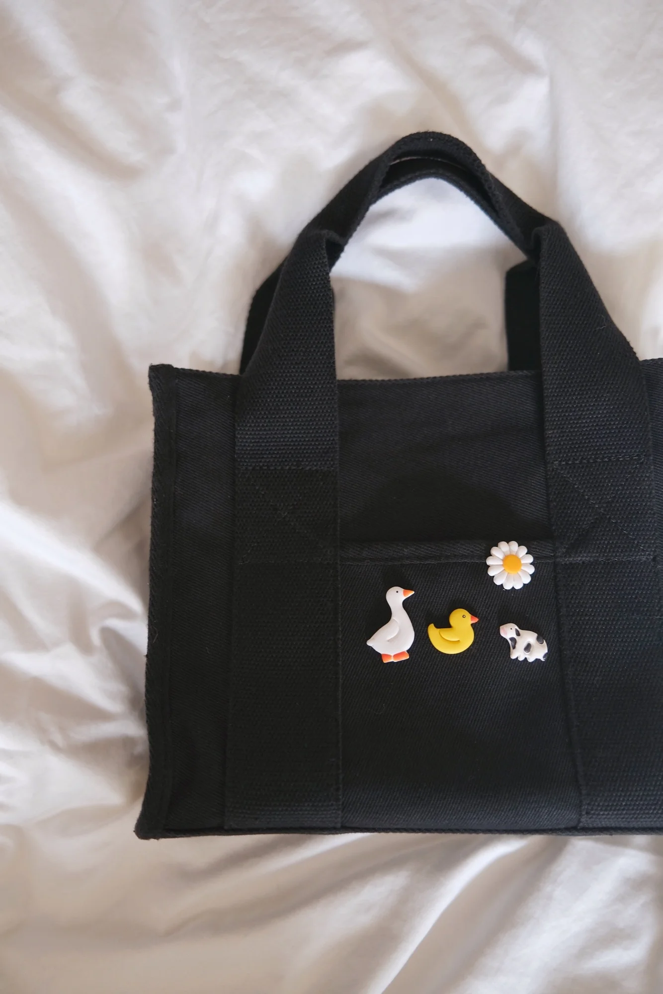 The Black Analog Medium Tote Bag - Image 14